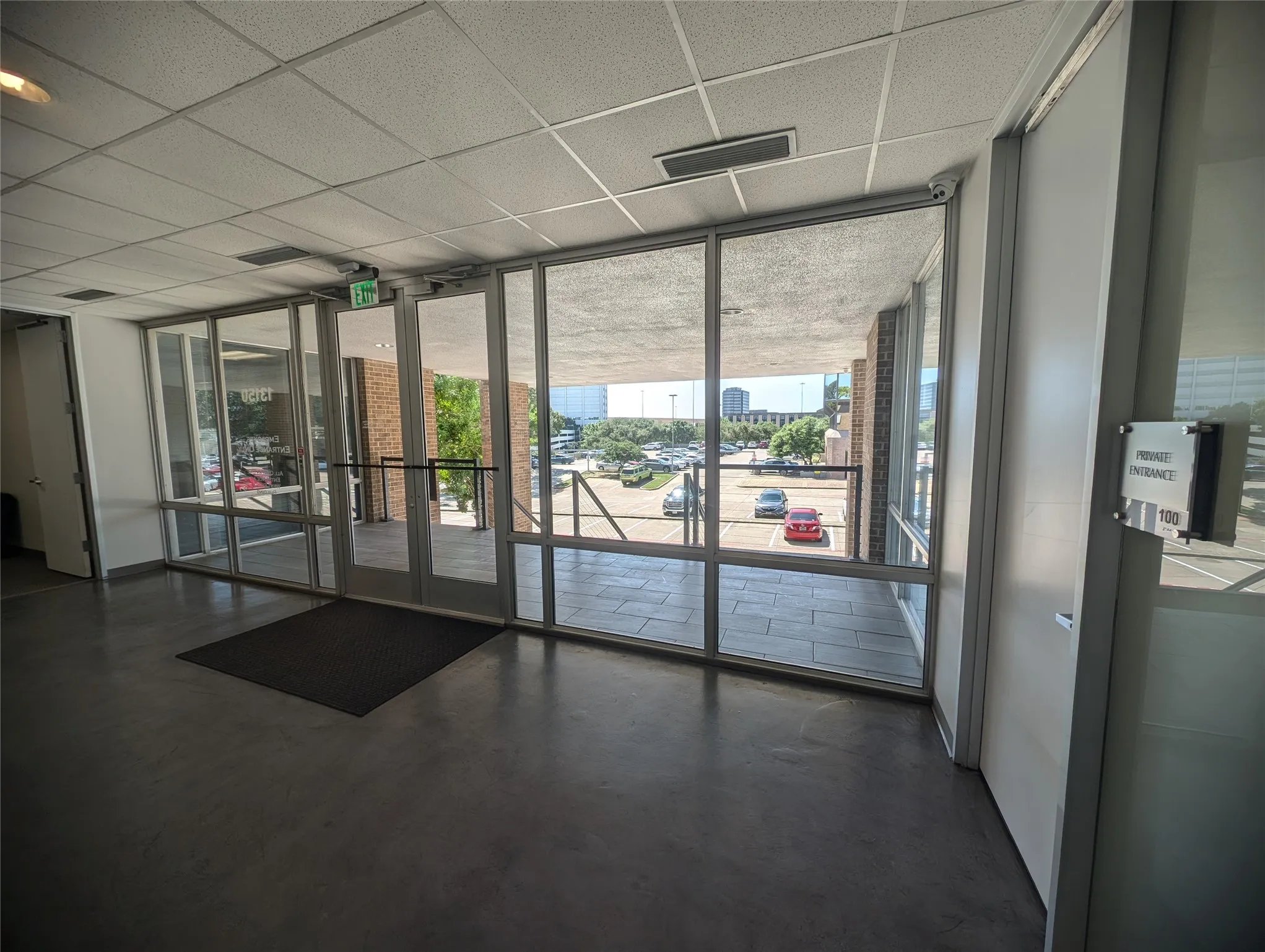Office For Rent in Dallas County , 13150 Coit Road, Dallas, Texas 75240, 0, 0, Garage spaces, 0 Sqft, built in 1979, Preowned, Price $450, mls#21191494, Real Estate Agent in Dallas, Homes For Rent in Dallas county, Homes For Rent in Dallas, Realtor in Dallas Texas, Real Estate Brokerage Independent Realty Texas, Luminita Cordes Realtor