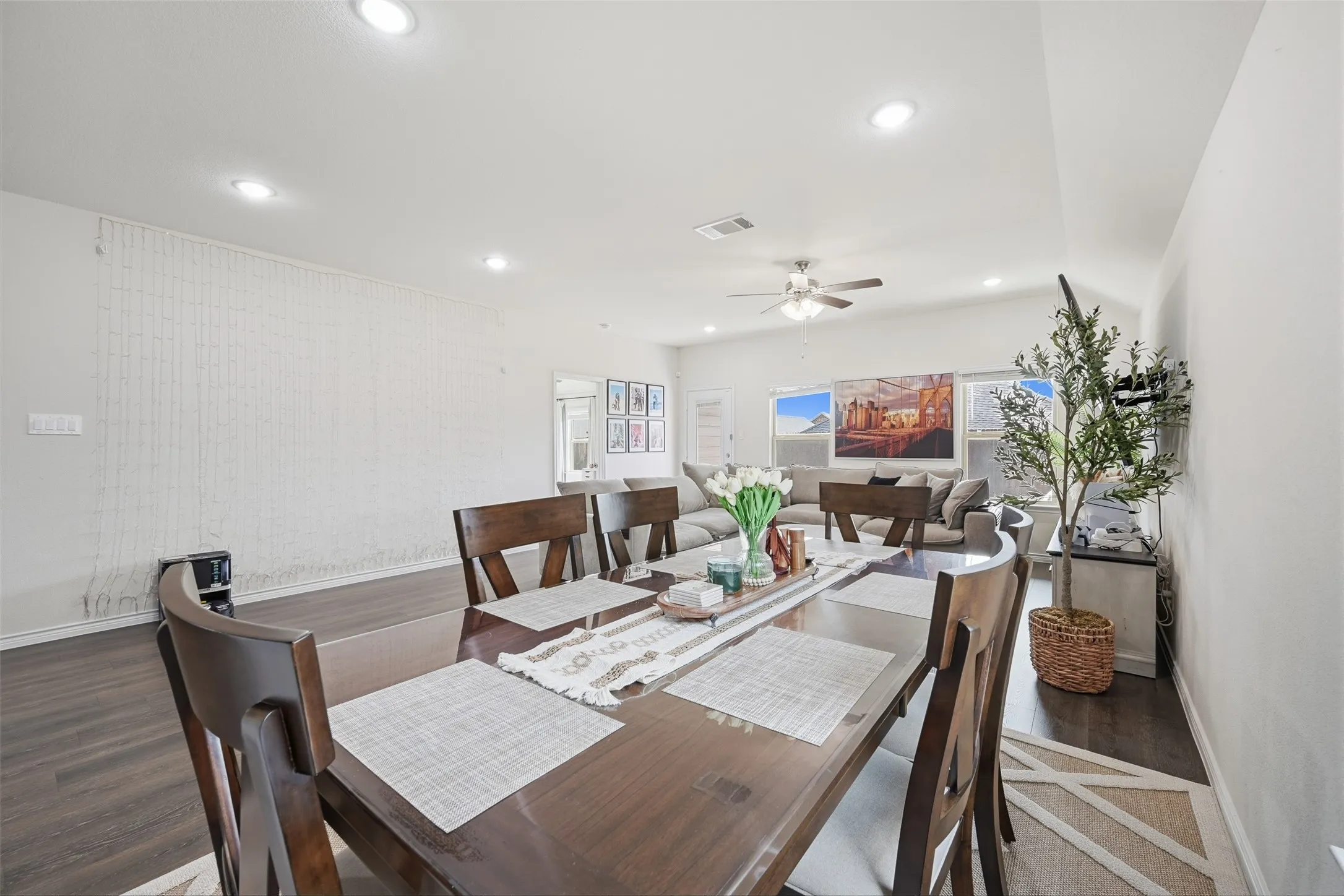 Single Family Residence For Sale in Collin County , 505 Auburn Forest Drive, Princeton, Texas 75407, 4 Bedroom, 2 Bathroom, 2 Garage spaces, 2,014 Sqft, built in 2022, Preowned, mls#21189808, Real Estate Agent in Princeton, Homes For Sale in Collin county, Homes For Sale in Princeton, Realtor in Princeton Texas, Real Estate Brokerage Independent Realty Texas, Luminita Cordes Realtor