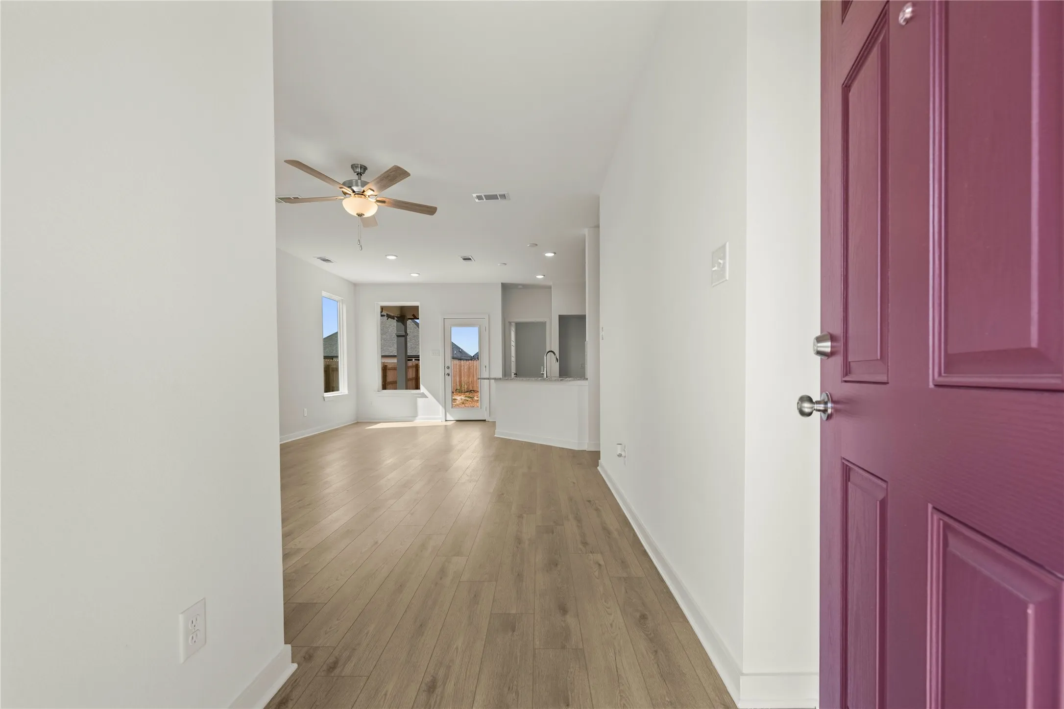 Single Family Residence For Sale in Mc Lennan County , 10108 Bethlehem Court, Waco, Texas 76708, 3 Bedroom, 2 Bathroom, 2 Garage spaces, 1,266 Sqft, built in 2026, mls#21191578, Real Estate Agent in Waco, Homes For Sale in Mc Lennan county, Homes For Sale in Waco, Realtor in Waco Texas, Real Estate Brokerage Independent Realty Texas, Luminita Cordes Realtor