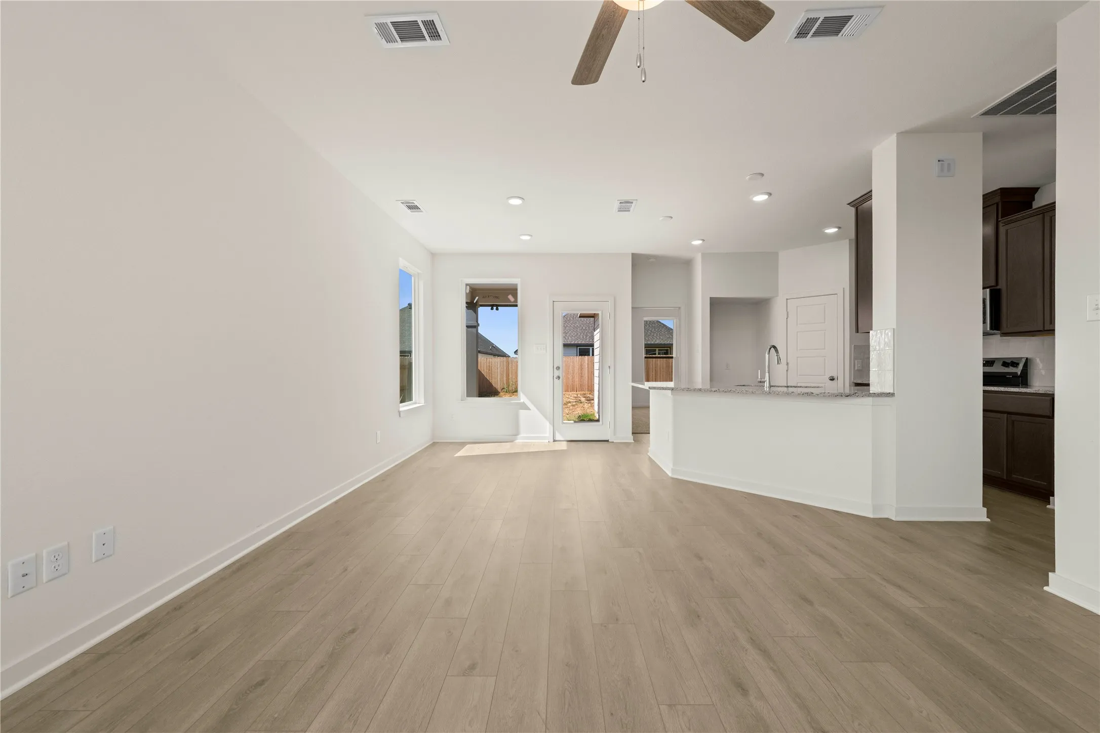 Single Family Residence For Sale in Mc Lennan County , 10108 Bethlehem Court, Waco, Texas 76708, 3 Bedroom, 2 Bathroom, 2 Garage spaces, 1,266 Sqft, built in 2026, mls#21191578, Real Estate Agent in Waco, Homes For Sale in Mc Lennan county, Homes For Sale in Waco, Realtor in Waco Texas, Real Estate Brokerage Independent Realty Texas, Luminita Cordes Realtor