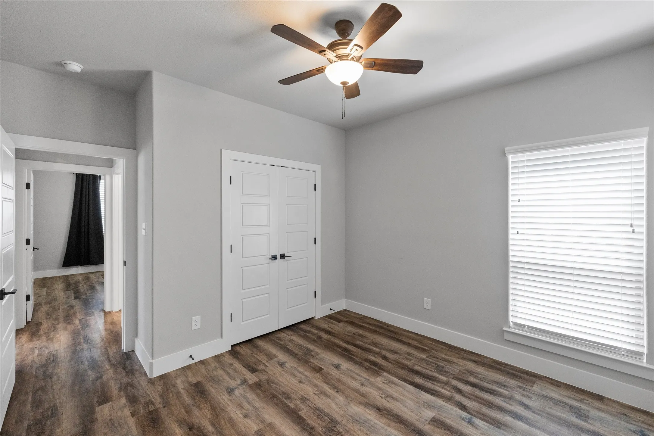 Single Family Residence For Sale in Johnson County , 641 The Cottages Drive, Godley, Texas 76044, 3 Bedroom, 2 Bathroom, 2 Garage spaces, 1,610 Sqft, built in 2022, mls#21190025, Real Estate Agent in Godley, Homes For Sale in Johnson county, Homes For Sale in Godley, Realtor in Godley Texas, Real Estate Brokerage Independent Realty Texas, Luminita Cordes Realtor