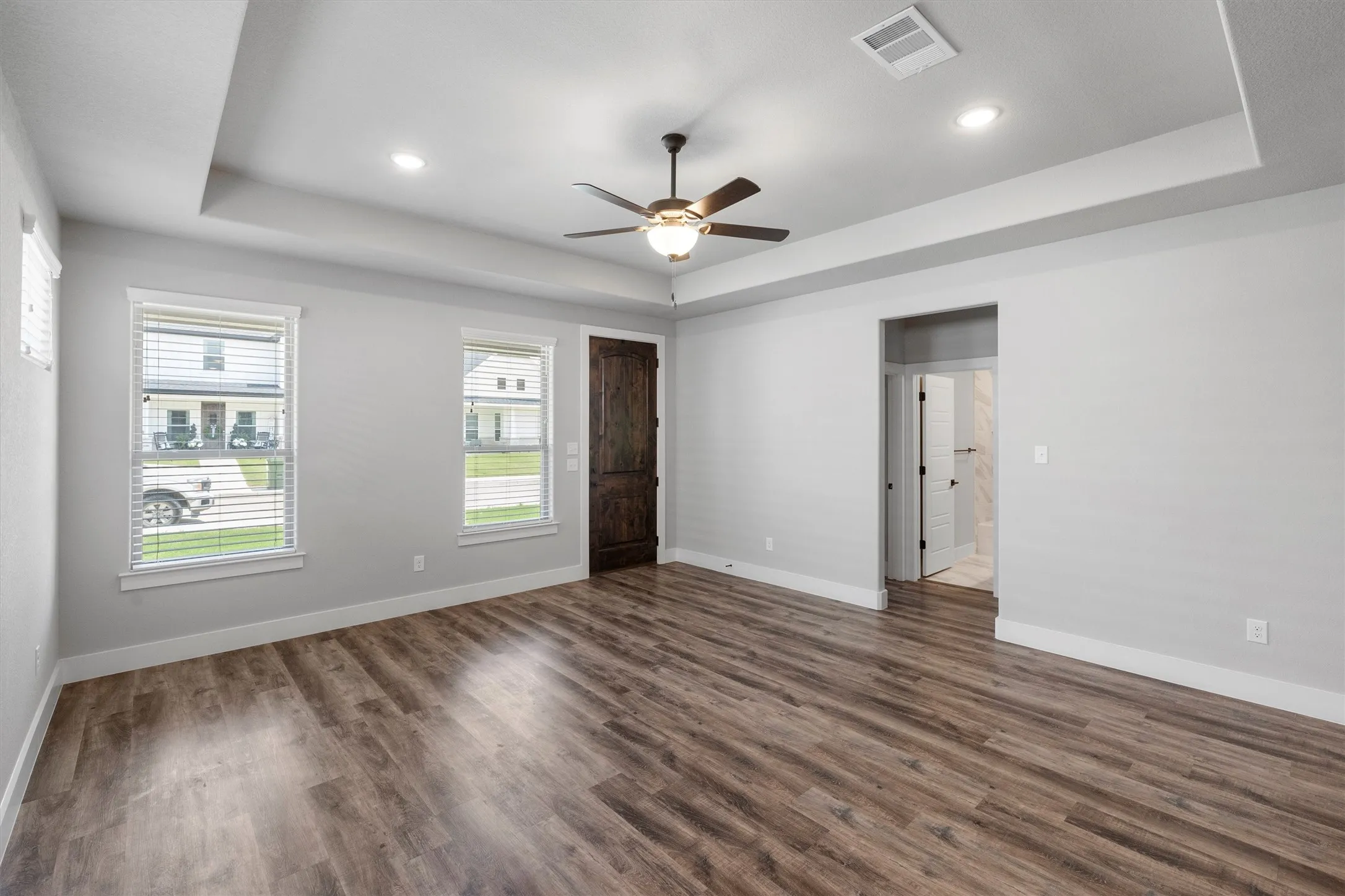 Single Family Residence For Sale in Johnson County , 641 The Cottages Drive, Godley, Texas 76044, 3 Bedroom, 2 Bathroom, 2 Garage spaces, 1,610 Sqft, built in 2022, mls#21190025, Real Estate Agent in Godley, Homes For Sale in Johnson county, Homes For Sale in Godley, Realtor in Godley Texas, Real Estate Brokerage Independent Realty Texas, Luminita Cordes Realtor