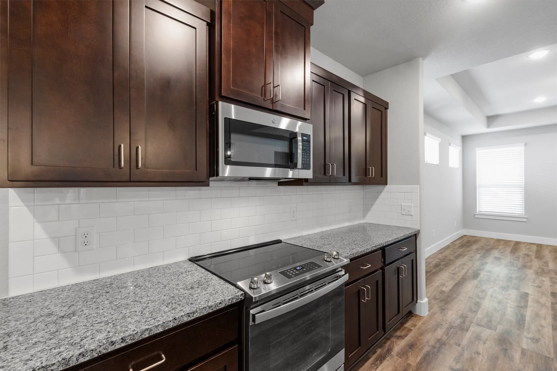 Single Family Residence For Sale in Johnson County , 641 The Cottages Drive, Godley, Texas 76044, 3 Bedroom, 2 Bathroom, 2 Garage spaces, 1,610 Sqft, built in 2022, mls#21190025, Real Estate Agent in Godley, Homes For Sale in Johnson county, Homes For Sale in Godley, Realtor in Godley Texas, Real Estate Brokerage Independent Realty Texas, Luminita Cordes Realtor