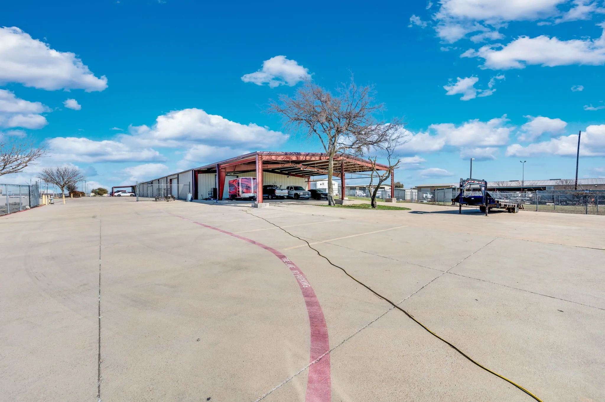 Industrial For Rent in Tarrant County , 801 S 4th Avenue, Mansfield, Texas 76063, 0, 0, Garage spaces, 0 Sqft, built in 1972, Preowned, Price $13,000, mls#21191628, Real Estate Agent in Mansfield, Homes For Rent in Tarrant county, Homes For Rent in Mansfield, Realtor in Mansfield Texas, Real Estate Brokerage Independent Realty Texas, Luminita Cordes Realtor