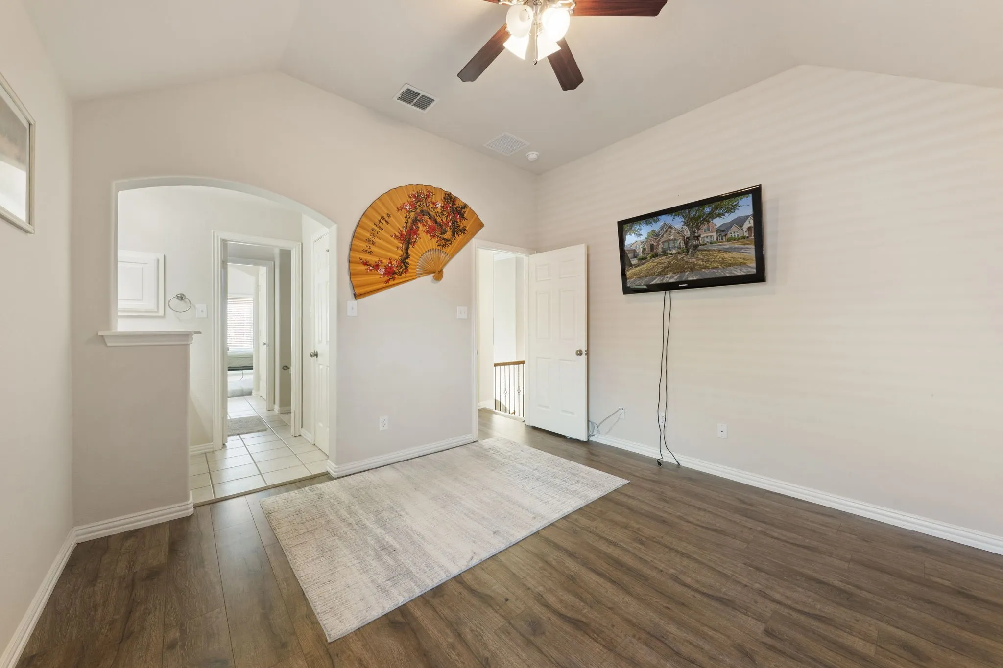 Single Family Residence For Sale in Denton County , 721 Peco Street, Lantana, Texas 76226, 5 Bedroom, 4 Bathroom, 2 Garage spaces, 4,164 Sqft, built in 2004, mls#21191580, Real Estate Agent in Lantana, Homes For Sale in Denton county, Homes For Sale in Lantana, Realtor in Lantana Texas, Real Estate Brokerage Independent Realty Texas, Luminita Cordes Realtor