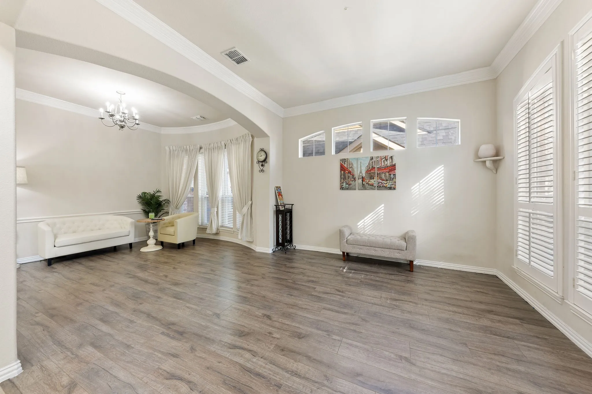 Single Family Residence For Sale in Denton County , 721 Peco Street, Lantana, Texas 76226, 5 Bedroom, 4 Bathroom, 2 Garage spaces, 4,164 Sqft, built in 2004, mls#21191580, Real Estate Agent in Lantana, Homes For Sale in Denton county, Homes For Sale in Lantana, Realtor in Lantana Texas, Real Estate Brokerage Independent Realty Texas, Luminita Cordes Realtor