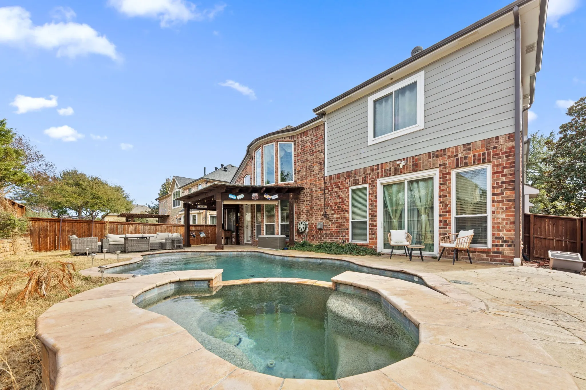 Single Family Residence For Sale in Denton County , 721 Peco Street, Lantana, Texas 76226, 5 Bedroom, 4 Bathroom, 2 Garage spaces, 4,164 Sqft, built in 2004, mls#21191580, Real Estate Agent in Lantana, Homes For Sale in Denton county, Homes For Sale in Lantana, Realtor in Lantana Texas, Real Estate Brokerage Independent Realty Texas, Luminita Cordes Realtor