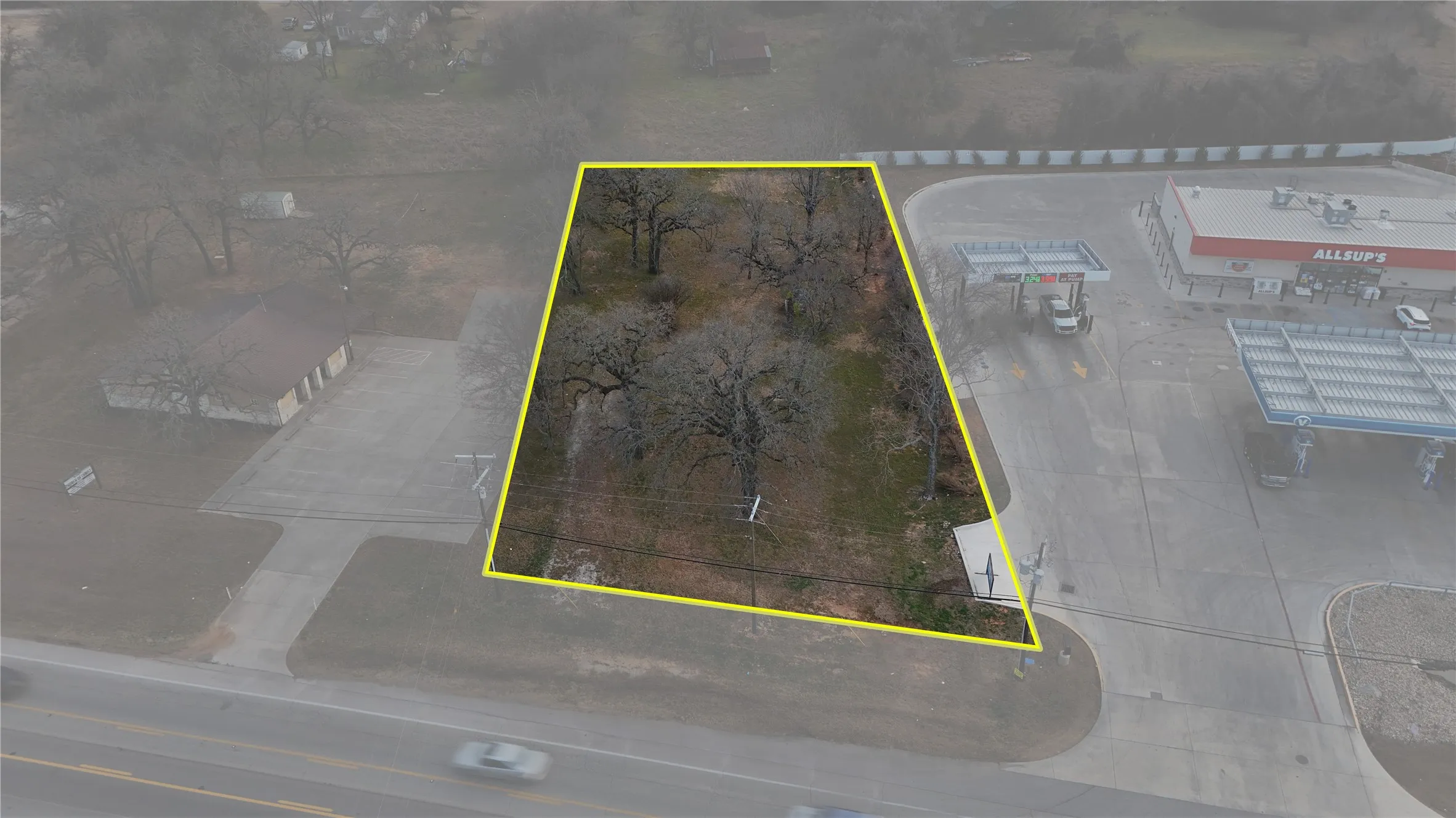 Unimproved Land For Sale in Parker County , 601 W Highway 199, Springtown, Texas 76082, 0, 0, Garage spaces, 0 Sqft, built in 0, mls#21176490, Real Estate Agent in Springtown, Homes For Sale in Parker county, Homes For Sale in Springtown, Realtor in Springtown Texas, Real Estate Brokerage Independent Realty Texas, Luminita Cordes Realtor