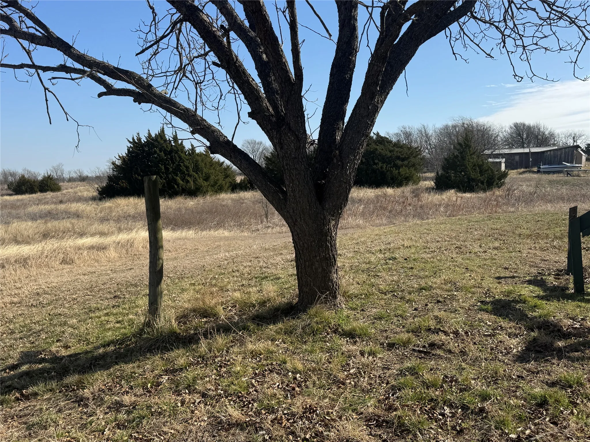 Improved Land For Sale in Ellis County , 3135 FM 85 Highway, Ennis, Texas 75119, 0, 0, Garage spaces, 0 Sqft, built in 0, Price $260,000, mls#21190890, Real Estate Agent in Ennis, Homes For Sale in Ellis county, Homes For Sale in Ennis, Realtor in Ennis Texas, Real Estate Brokerage Independent Realty Texas, Luminita Cordes Realtor