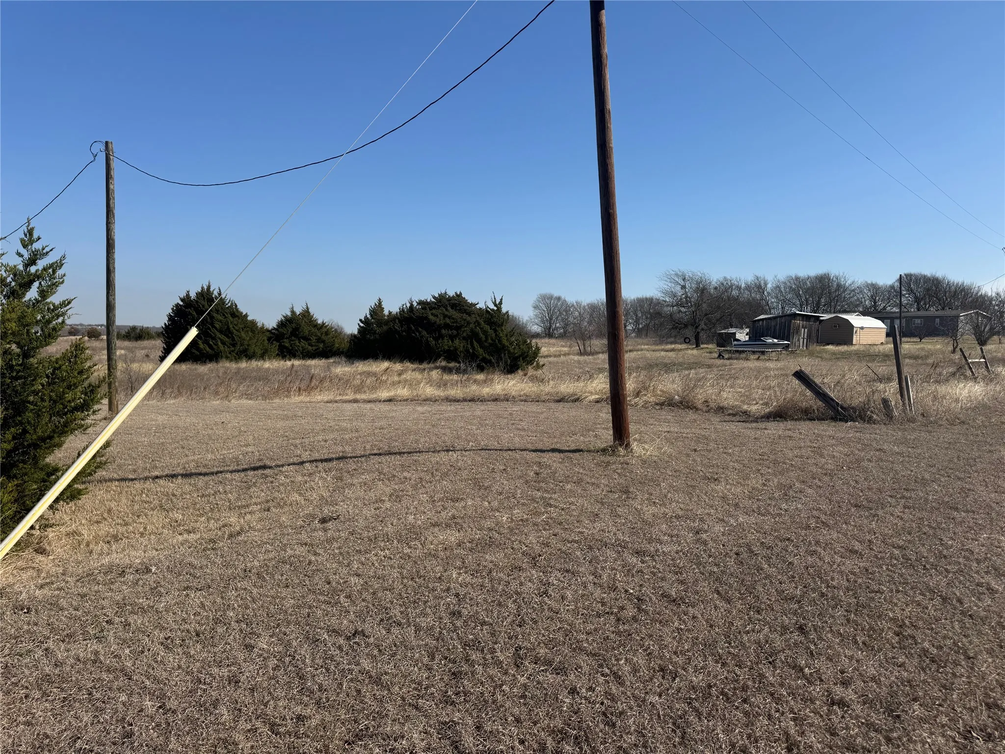 Improved Land For Sale in Ellis County , 3135 FM 85 Highway, Ennis, Texas 75119, 0, 0, Garage spaces, 0 Sqft, built in 0, Price $260,000, mls#21190890, Real Estate Agent in Ennis, Homes For Sale in Ellis county, Homes For Sale in Ennis, Realtor in Ennis Texas, Real Estate Brokerage Independent Realty Texas, Luminita Cordes Realtor