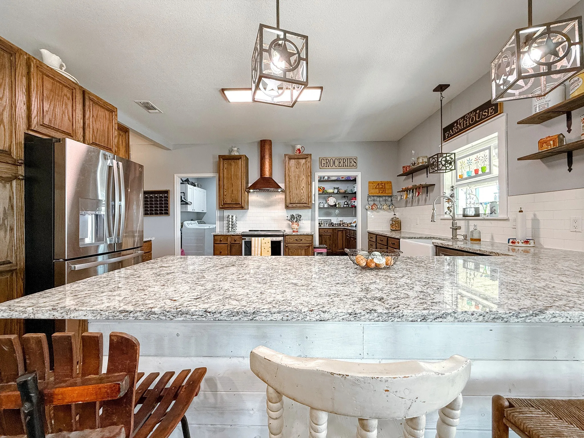 Single Family Residence For Sale in Van Zandt County , 459 Vz County Road 2141, Canton, Texas 75103, 2 Bedroom, 2 Bathroom, 3 Garage spaces, 1,645 Sqft, built in 2021, mls#21187038, Real Estate Agent in Canton, Homes For Sale in Van Zandt county, Homes For Sale in Canton, Realtor in Canton Texas, Real Estate Brokerage Independent Realty Texas, Luminita Cordes Realtor