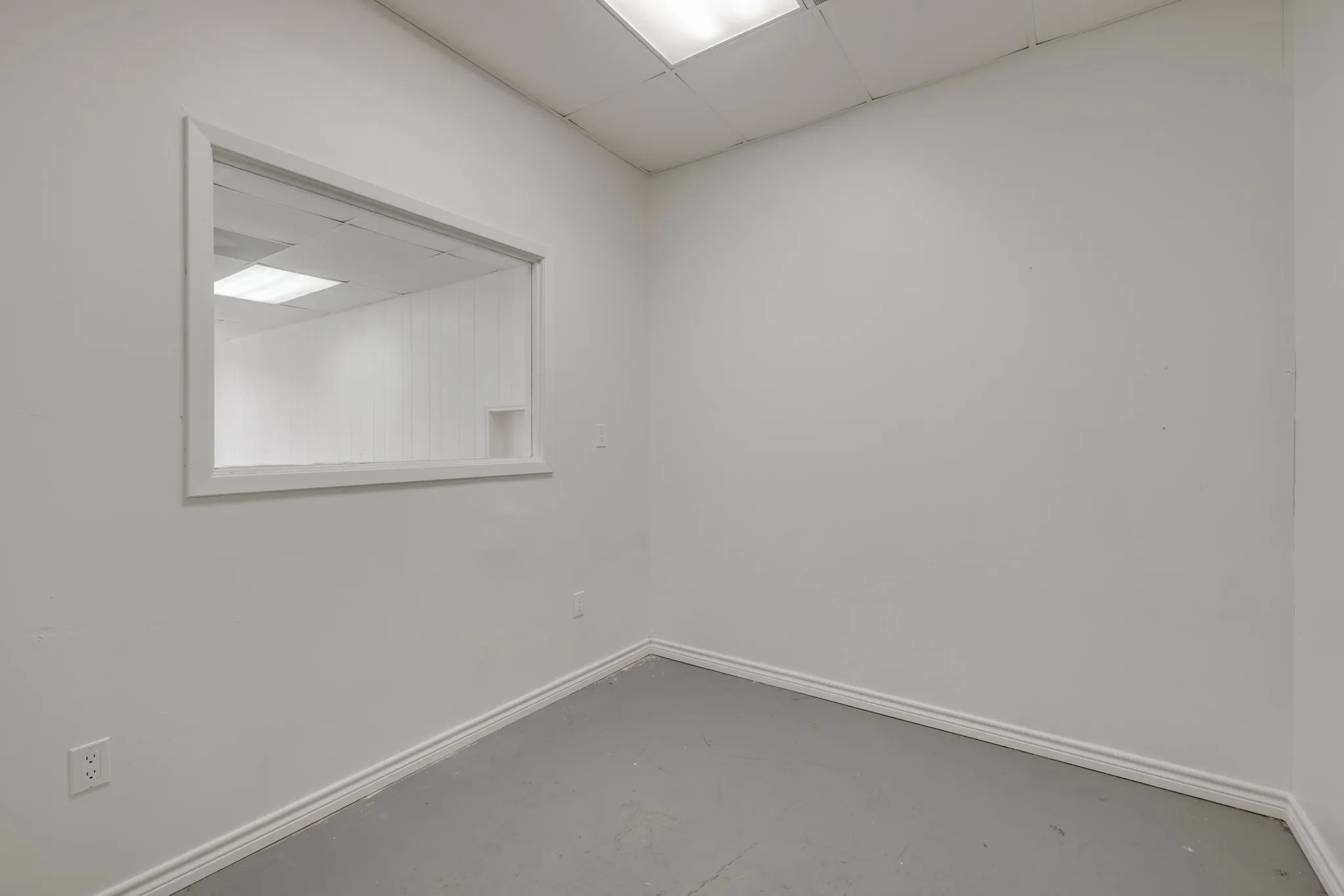 Office For Sale in Taylor County , 627 - 623 Pine Street, Abilene, Texas 79601, 0, 0, Garage spaces, 0 Sqft, built in 1965, Preowned, Price $427,500, mls#21191471, Real Estate Agent in Abilene, Homes For Sale in Taylor county, Homes For Sale in Abilene, Realtor in Abilene Texas, Real Estate Brokerage Independent Realty Texas, Luminita Cordes Realtor