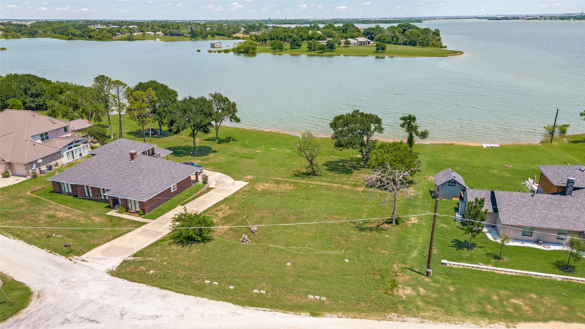 Improved Land For Sale in Denton County , 1505 Hillcrest Drive, Little Elm, Texas 75068, 0, 0, Garage spaces, 0 Sqft, built in 0, mls#21190529, Real Estate Agent in Little Elm, Homes For Sale in Denton county, Homes For Sale in Little Elm, Realtor in Little Elm Texas, Real Estate Brokerage Independent Realty Texas, Luminita Cordes Realtor