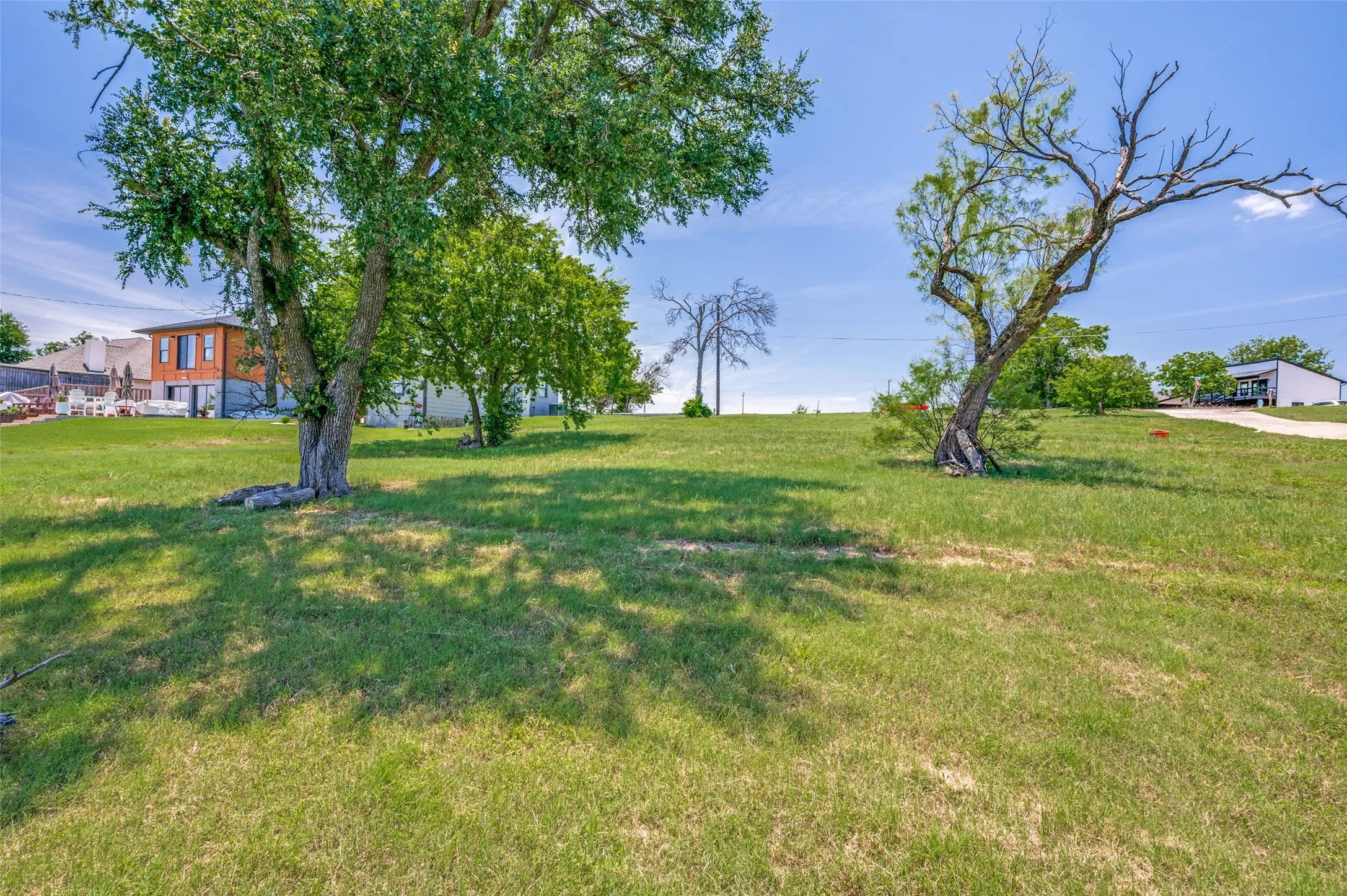 Improved Land For Sale in Denton County , 1505 Hillcrest Drive, Little Elm, Texas 75068, 0, 0, Garage spaces, 0 Sqft, built in 0, mls#21190529, Real Estate Agent in Little Elm, Homes For Sale in Denton county, Homes For Sale in Little Elm, Realtor in Little Elm Texas, Real Estate Brokerage Independent Realty Texas, Luminita Cordes Realtor