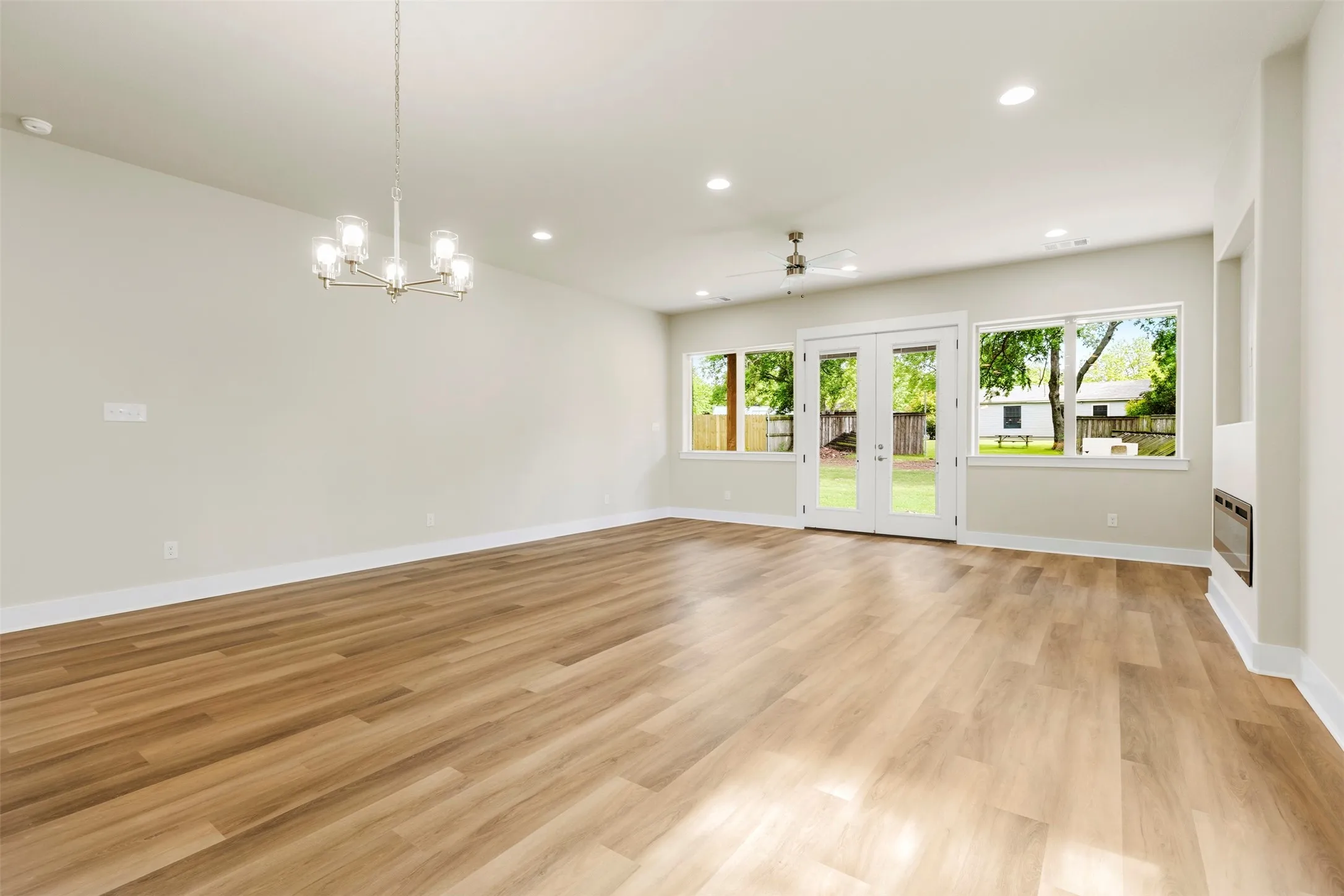 Single Family Residence For Sale in Grayson County , 710 E Mcgee Street, Sherman, Texas 75090, 3 Bedroom, 2 Bathroom, 2 Garage spaces, 1,826 Sqft, built in 2026, New Construction - Complete, mls#21191219, Real Estate Agent in Sherman, Homes For Sale in Grayson county, Homes For Sale in Sherman, Realtor in Sherman Texas, Real Estate Brokerage Independent Realty Texas, Luminita Cordes Realtor