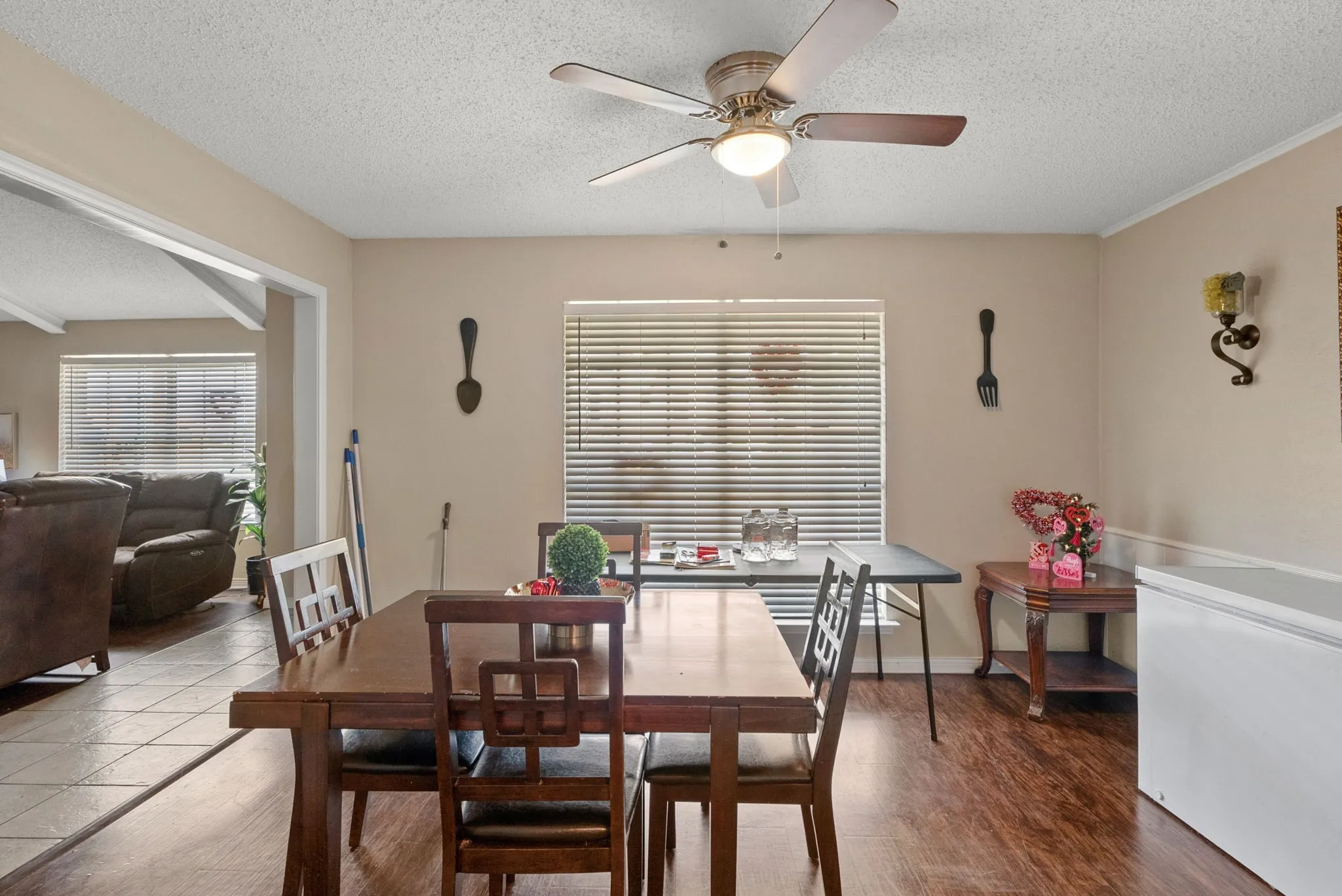 Duplex For Sale in Smith County , 2103 Easy Street, Tyler, Texas 75703, 6 Bedroom, 4 Bathroom, Garage spaces, 0 Sqft, built in 1975, Preowned, mls#21189316, Real Estate Agent in Tyler, Homes For Sale in Smith county, Homes For Sale in Tyler, Realtor in Tyler Texas, Real Estate Brokerage Independent Realty Texas, Luminita Cordes Realtor