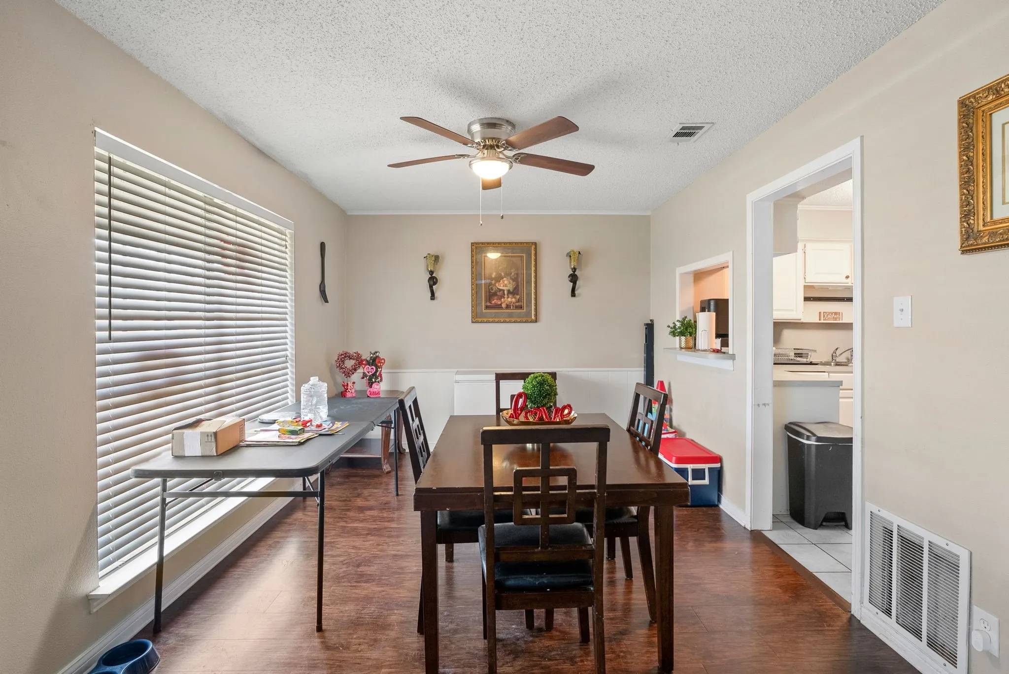 Duplex For Sale in Smith County , 2103 Easy Street, Tyler, Texas 75703, 6 Bedroom, 4 Bathroom, Garage spaces, 0 Sqft, built in 1975, Preowned, mls#21189316, Real Estate Agent in Tyler, Homes For Sale in Smith county, Homes For Sale in Tyler, Realtor in Tyler Texas, Real Estate Brokerage Independent Realty Texas, Luminita Cordes Realtor