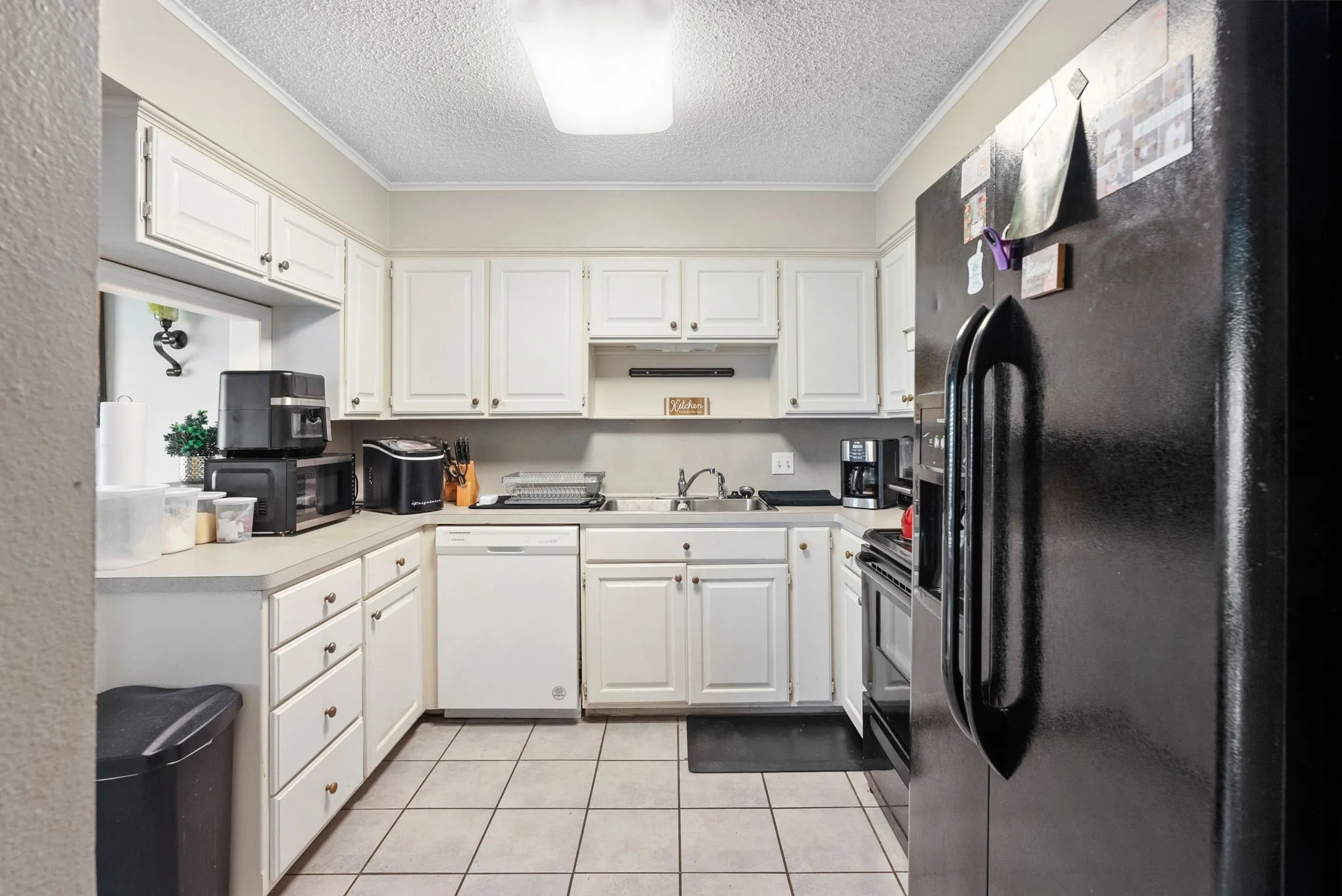 Duplex For Sale in Smith County , 2103 Easy Street, Tyler, Texas 75703, 6 Bedroom, 4 Bathroom, Garage spaces, 0 Sqft, built in 1975, Preowned, mls#21189316, Real Estate Agent in Tyler, Homes For Sale in Smith county, Homes For Sale in Tyler, Realtor in Tyler Texas, Real Estate Brokerage Independent Realty Texas, Luminita Cordes Realtor