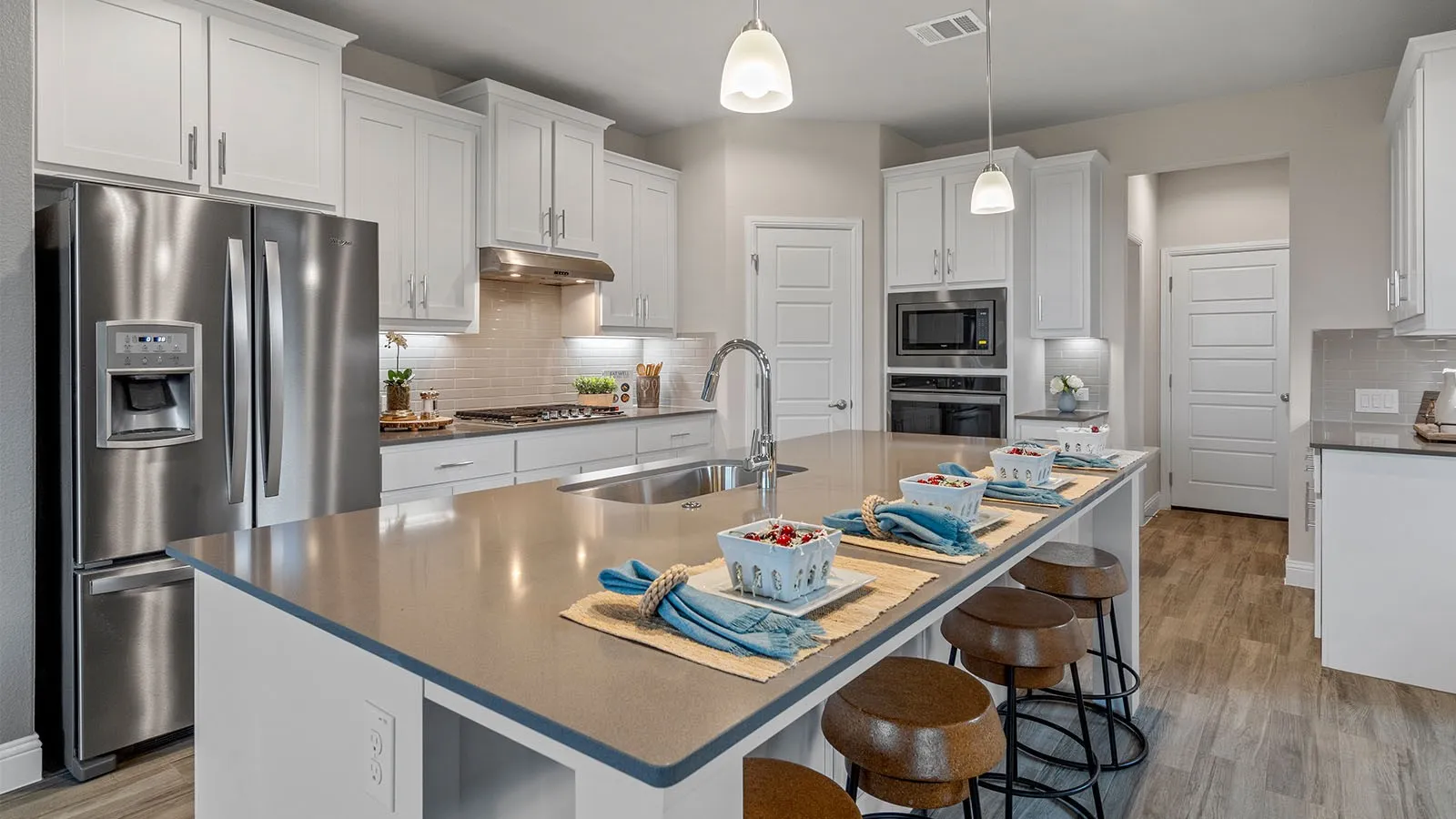Single Family Residence For Sale in Ellis County , 10401 PALMETTO Street, Grand Prairie, Texas 76065, 5 Bedroom, 4 Bathroom, 3 Garage spaces, 3,370 Sqft, built in 2026, New Construction - Incomplete, mls#21190252, Real Estate Agent in Grand Prairie, Homes For Sale in Ellis county, Homes For Sale in Grand Prairie, Realtor in Grand Prairie Texas, Real Estate Brokerage Independent Realty Texas, Luminita Cordes Realtor