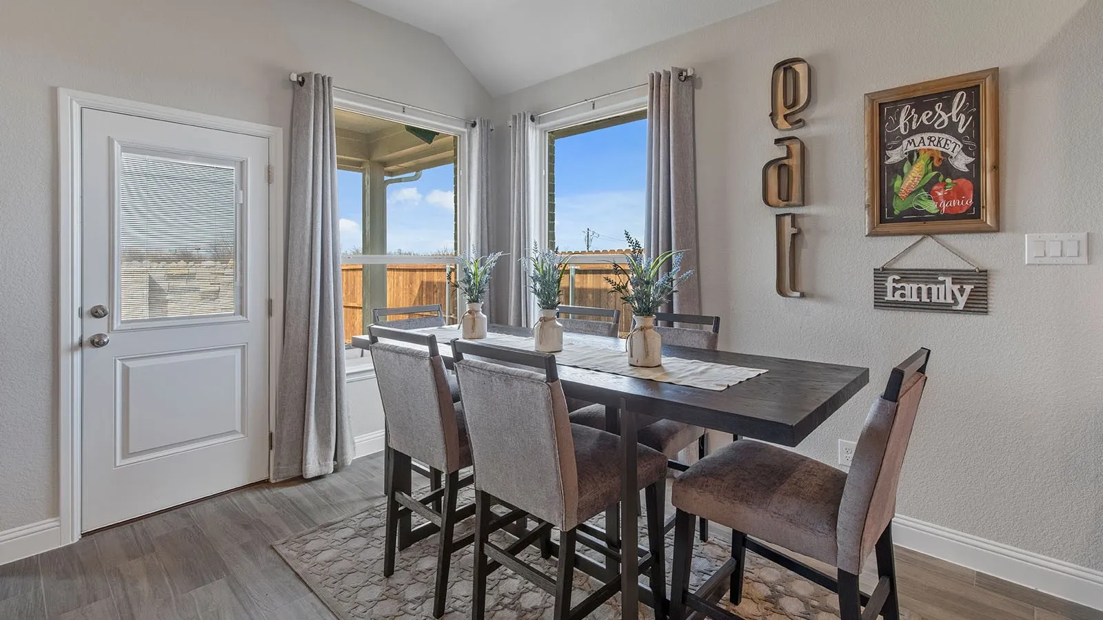 Single Family Residence For Sale in Ellis County , 3293 PIER VIEW Street, Grand Prairie, Texas 76065, 4 Bedroom, 3 Bathroom, 2 Garage spaces, 2,788 Sqft, built in 2026, New Construction - Incomplete, mls#21190660, Real Estate Agent in Grand Prairie, Homes For Sale in Ellis county, Homes For Sale in Grand Prairie, Realtor in Grand Prairie Texas, Real Estate Brokerage Independent Realty Texas, Luminita Cordes Realtor