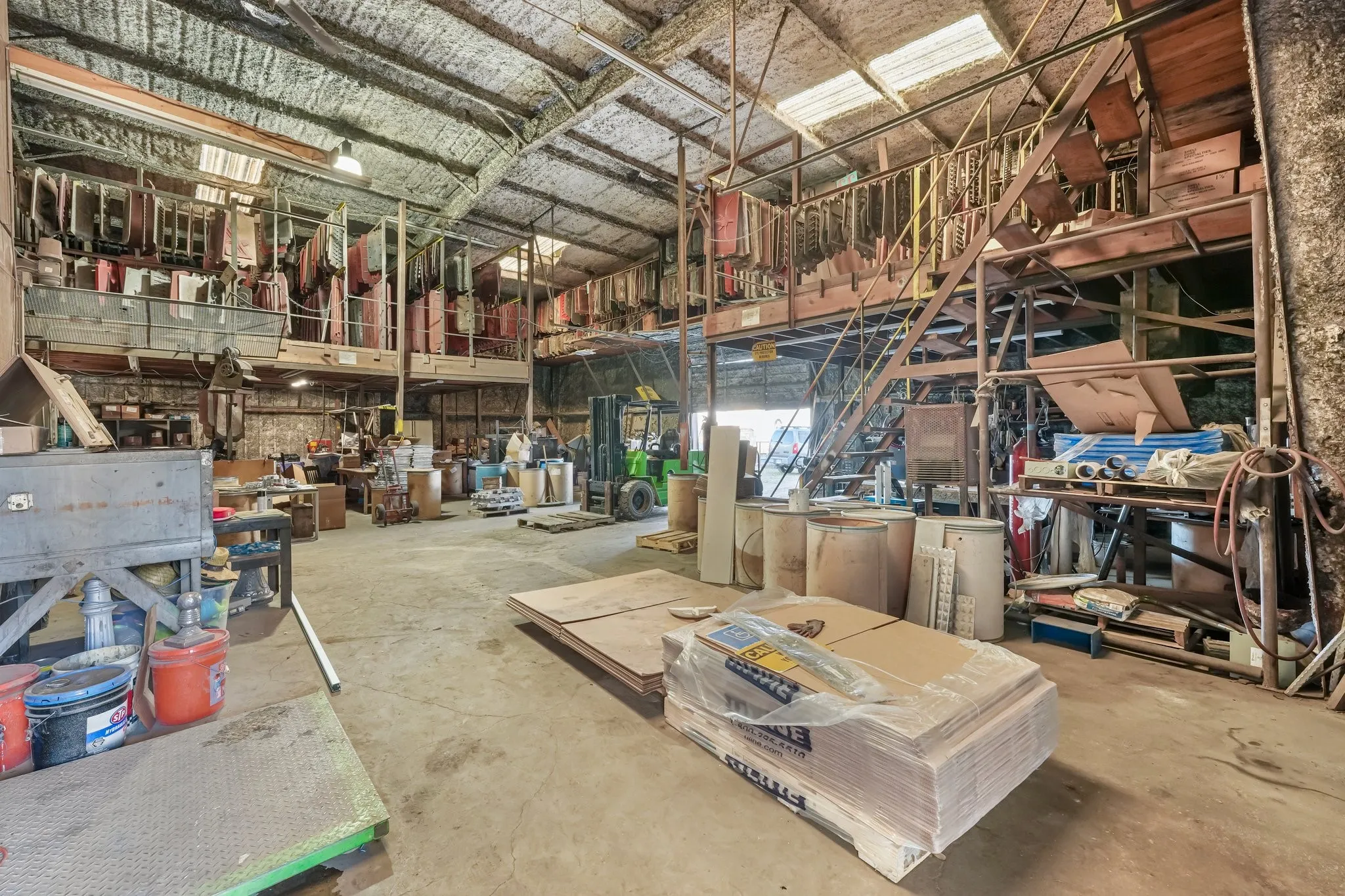 Warehouse For Sale in Dallas County , 3900 S Peachtree Road, Balch Springs, Texas 75180, 0, 0, Garage spaces, 0 Sqft, built in 1985, Preowned, mls#21186075, Real Estate Agent in Balch Springs, Homes For Sale in Dallas county, Homes For Sale in Balch Springs, Realtor in Balch Springs Texas, Real Estate Brokerage Independent Realty Texas, Luminita Cordes Realtor
