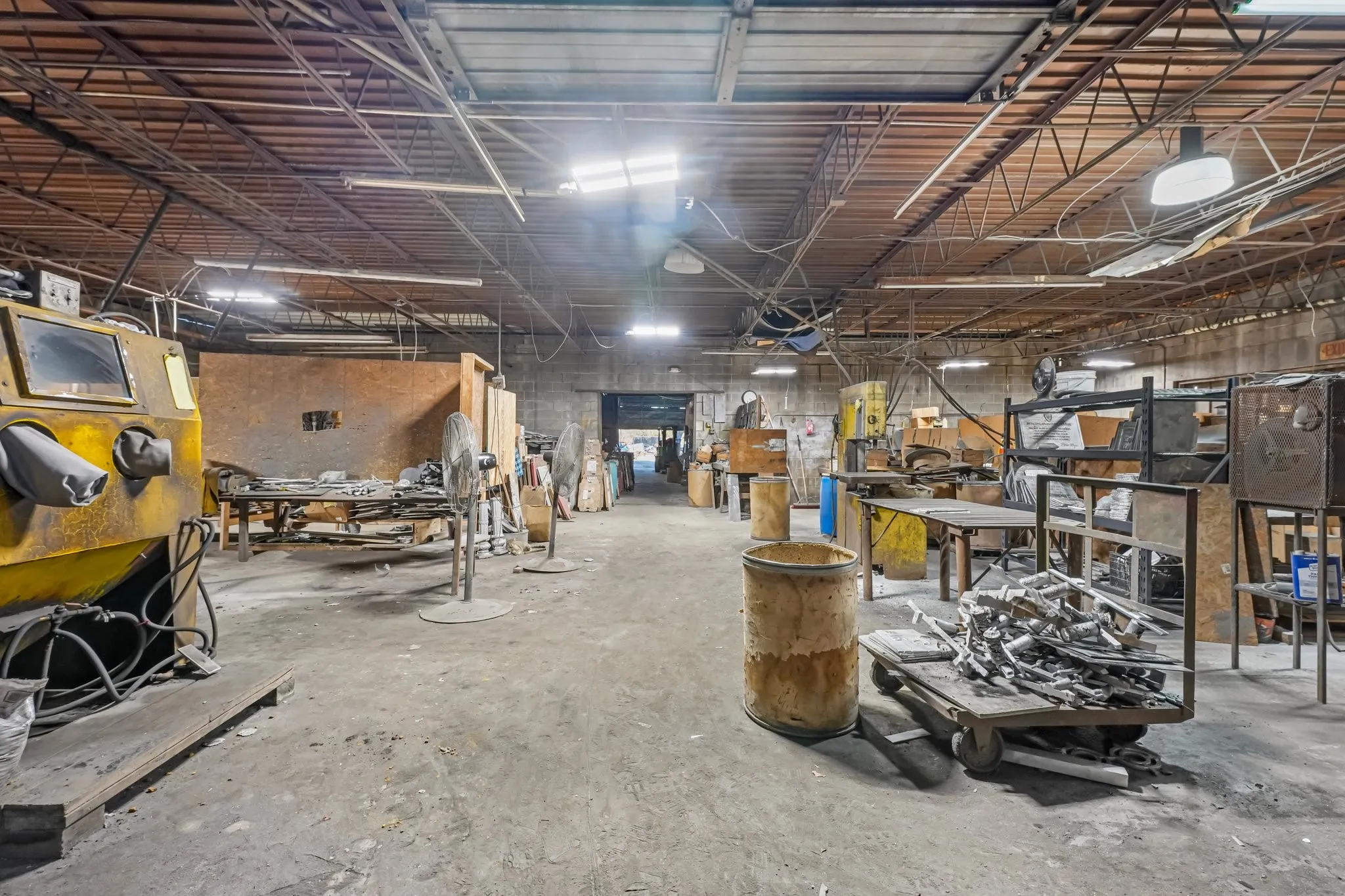 Warehouse For Sale in Dallas County , 3900 S Peachtree Road, Balch Springs, Texas 75180, 0, 0, Garage spaces, 0 Sqft, built in 1985, Preowned, mls#21186075, Real Estate Agent in Balch Springs, Homes For Sale in Dallas county, Homes For Sale in Balch Springs, Realtor in Balch Springs Texas, Real Estate Brokerage Independent Realty Texas, Luminita Cordes Realtor