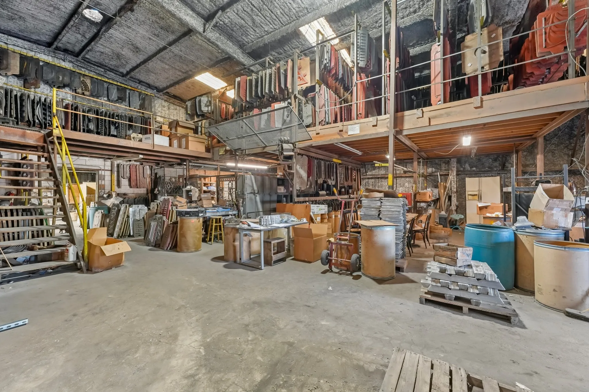 Warehouse For Sale in Dallas County , 3900 S Peachtree Road, Balch Springs, Texas 75180, 0, 0, Garage spaces, 0 Sqft, built in 1985, Preowned, mls#21186075, Real Estate Agent in Balch Springs, Homes For Sale in Dallas county, Homes For Sale in Balch Springs, Realtor in Balch Springs Texas, Real Estate Brokerage Independent Realty Texas, Luminita Cordes Realtor
