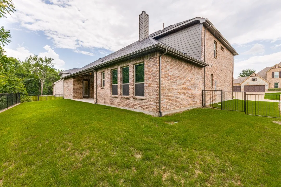 Single Family Residence For Sale in Grayson County , 1408 Bearpath Way, Gunter, Texas 75058, 5 Bedroom, 5 Bathroom, 3 Garage spaces, 3,518 Sqft, built in 2023, Price $695,000, mls#21190948, Real Estate Agent in Gunter, Homes For Sale in Grayson county, Homes For Sale in Gunter, Realtor in Gunter Texas, Real Estate Brokerage Independent Realty Texas, Luminita Cordes Realtor