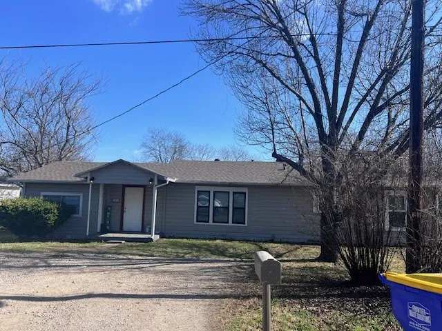 Single Family Residence For Sale in Dallas County , 102 Bowers Street, Seagoville, Texas 75159, 3 Bedrooms, 2 Bathrooms, Garage spaces, 1,402 Sqft, built in 1955, Price $795,000, mls#21192005, Real Estate Agent in Seagoville, Homes For Sale in Dallas county, Homes For Sale in Seagoville, Realtor in Seagoville Texas, Real Estate Brokerage Independent Realty Texas, Luminita Cordes Realtor