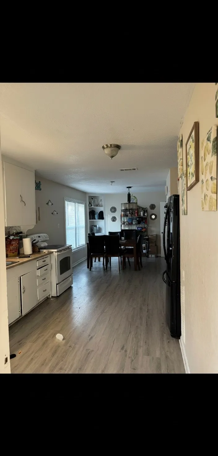 Single Family Residence For Sale in Dallas County , 102 Bowers Street, Seagoville, Texas 75159, 3 Bedrooms, 2 Bathrooms, Garage spaces, 1,402 Sqft, built in 1955, Price $795,000, mls#21192005, Real Estate Agent in Seagoville, Homes For Sale in Dallas county, Homes For Sale in Seagoville, Realtor in Seagoville Texas, Real Estate Brokerage Independent Realty Texas, Luminita Cordes Realtor