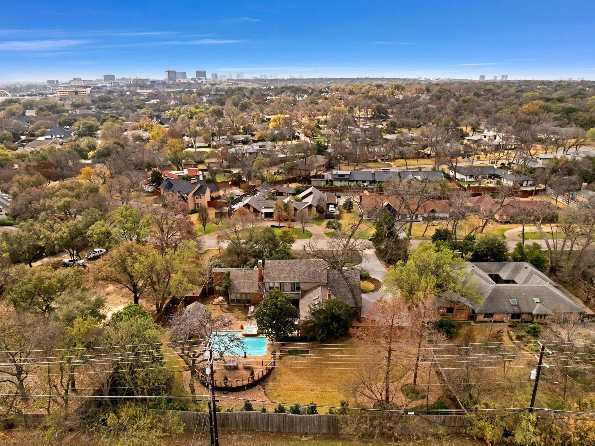 Single Family Residence For Sale in Dallas County , 11622 Valleydale Drive, Dallas, Texas 75230, 4 Bedroom, 6 Bathroom, 3 Garage spaces, 4,388 Sqft, built in 1983, mls#21192131, Real Estate Agent in Dallas, Homes For Sale in Dallas county, Homes For Sale in Dallas, Realtor in Dallas Texas, Real Estate Brokerage Independent Realty Texas, Luminita Cordes Realtor