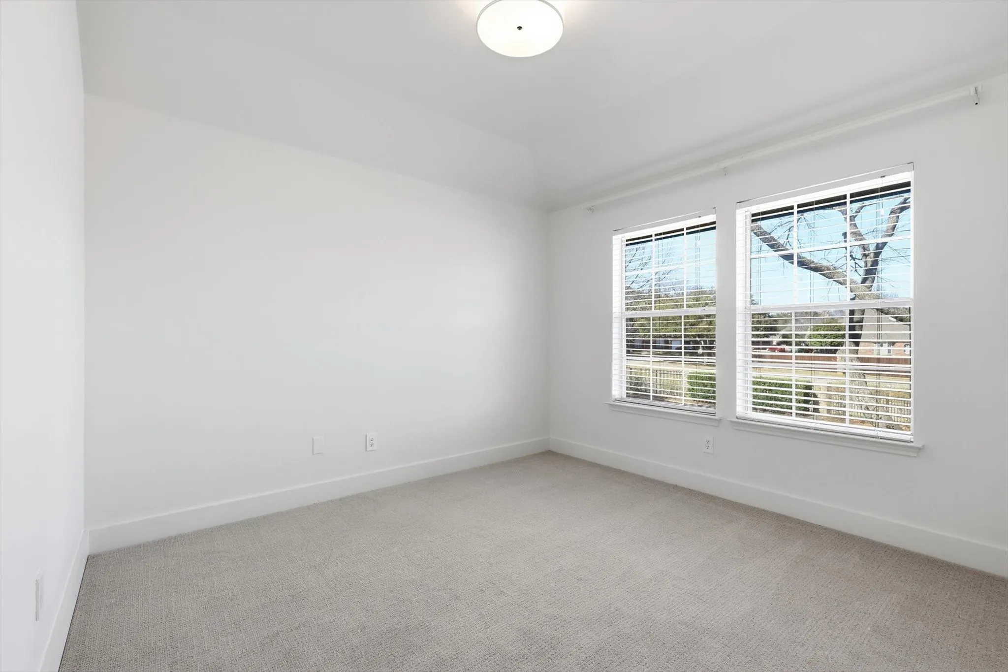 Single Family Residence For Sale in Denton County , 2909 Purple Sage Drive, Flower Mound, Texas 75028, 4 Bedroom, 3 Bathroom, 2 Garage spaces, 2,509 Sqft, built in 1993, mls#21192175, Real Estate Agent in Flower Mound, Homes For Sale in Denton county, Homes For Sale in Flower Mound, Realtor in Flower Mound Texas, Real Estate Brokerage Independent Realty Texas, Luminita Cordes Realtor