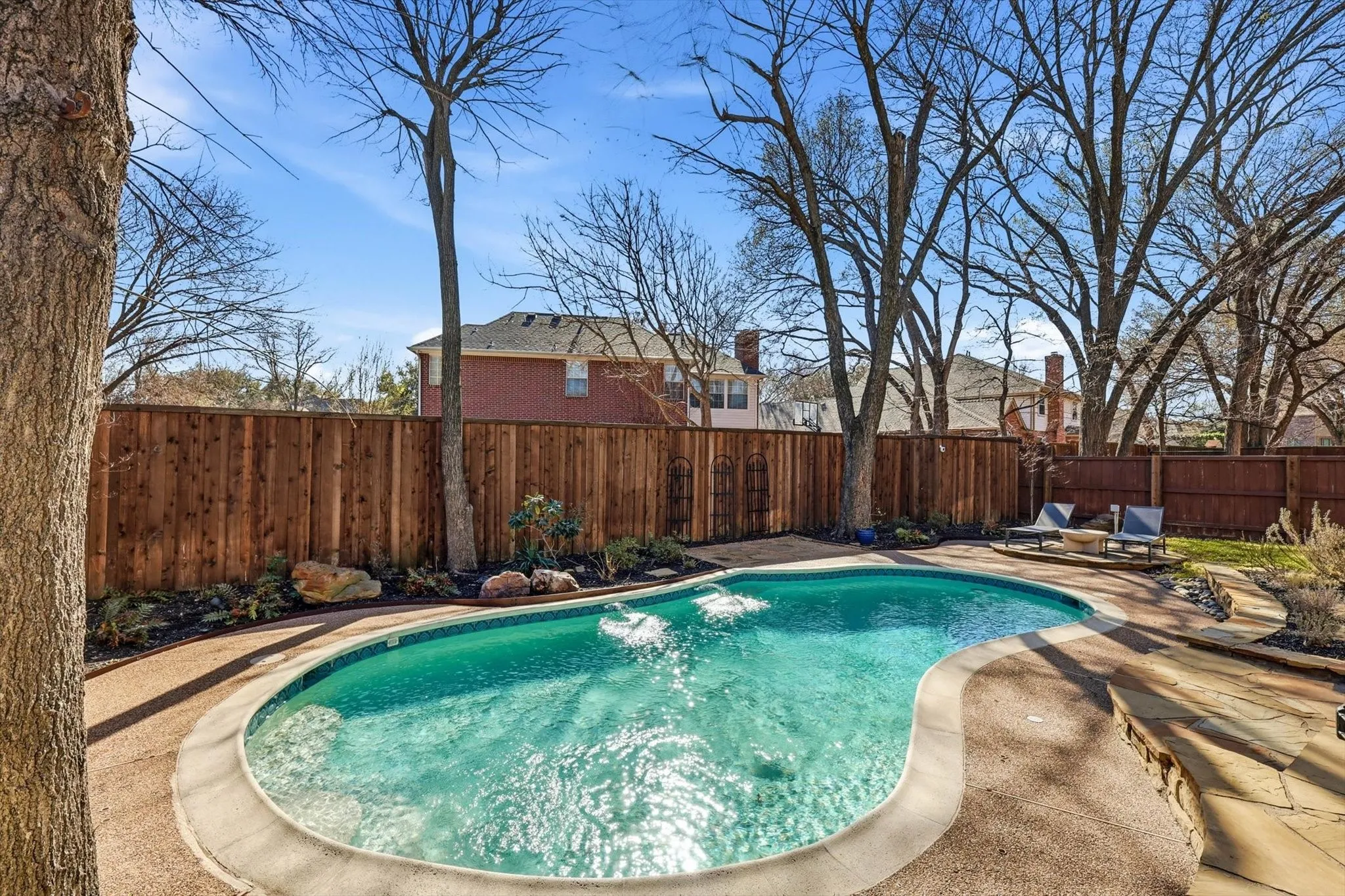 Single Family Residence For Sale in Denton County , 2909 Purple Sage Drive, Flower Mound, Texas 75028, 4 Bedroom, 3 Bathroom, 2 Garage spaces, 2,509 Sqft, built in 1993, mls#21192175, Real Estate Agent in Flower Mound, Homes For Sale in Denton county, Homes For Sale in Flower Mound, Realtor in Flower Mound Texas, Real Estate Brokerage Independent Realty Texas, Luminita Cordes Realtor
