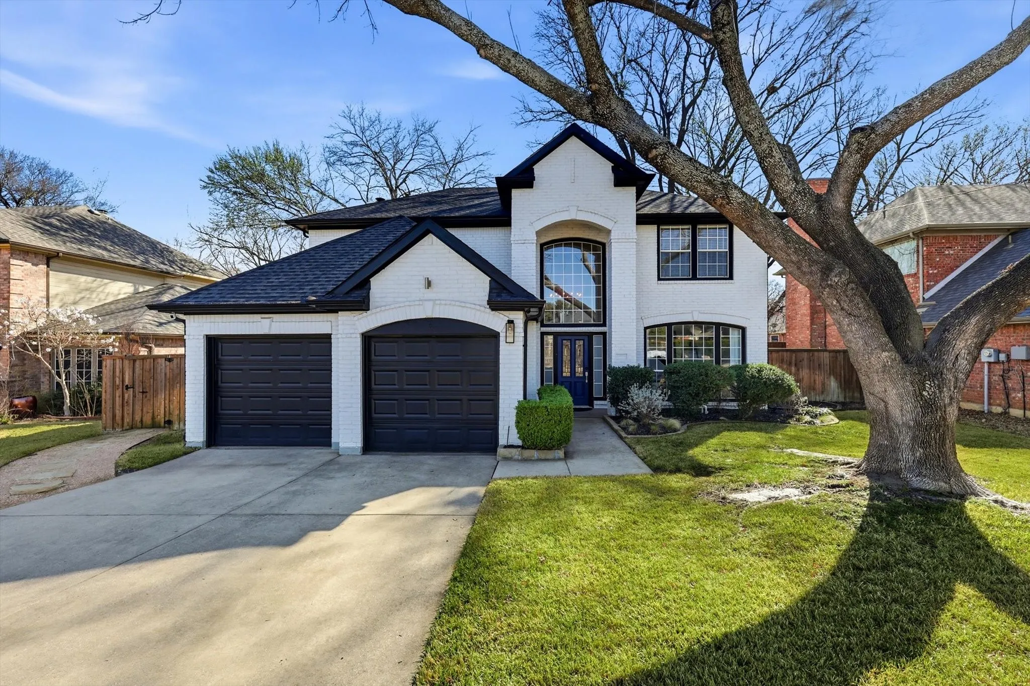 Single Family Residence For Sale in Denton County , 2909 Purple Sage Drive, Flower Mound, Texas 75028, 4 Bedroom, 3 Bathroom, 2 Garage spaces, 2,509 Sqft, built in 1993, mls#21192175, Real Estate Agent in Flower Mound, Homes For Sale in Denton county, Homes For Sale in Flower Mound, Realtor in Flower Mound Texas, Real Estate Brokerage Independent Realty Texas, Luminita Cordes Realtor