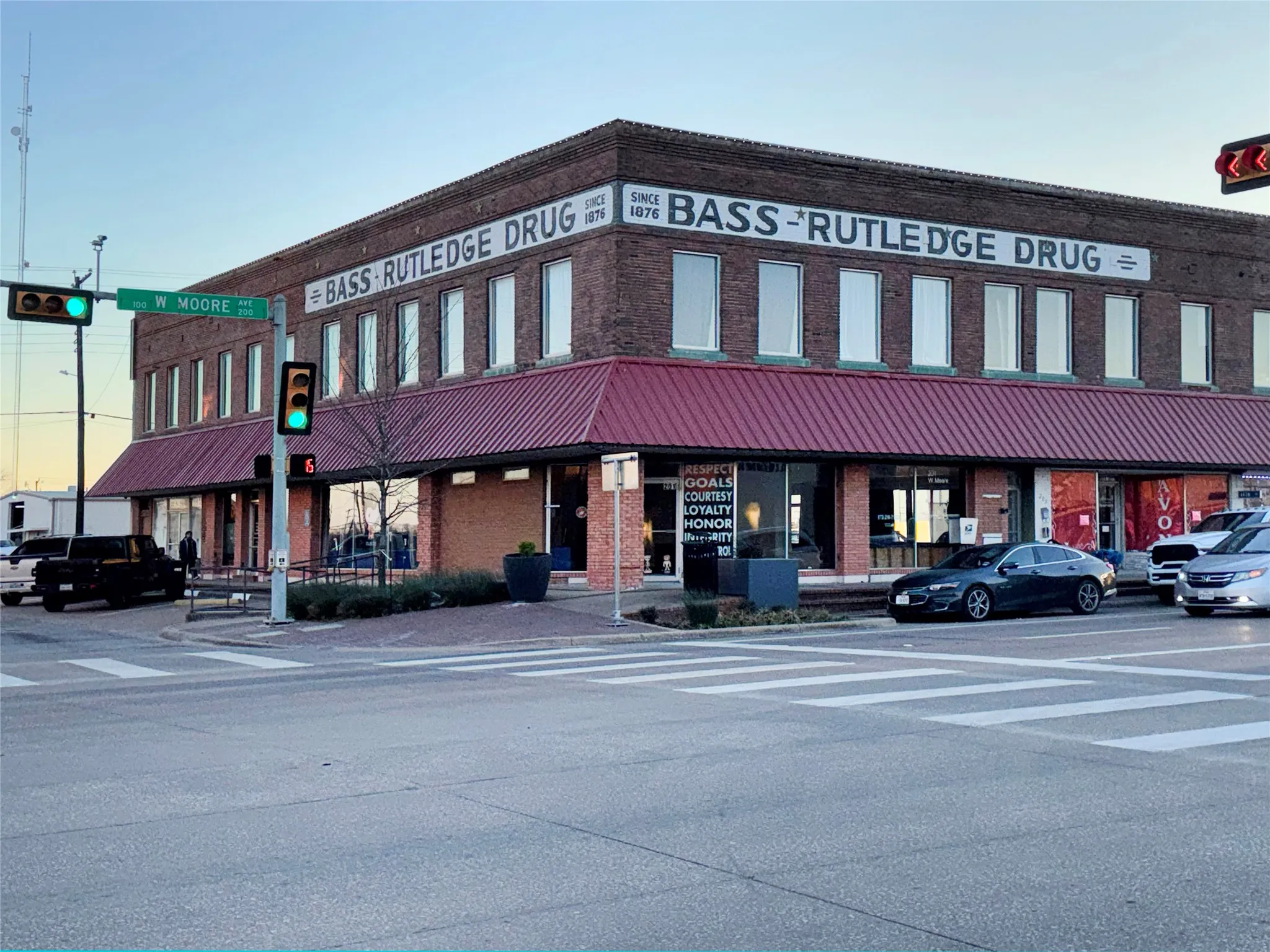 Retail For Rent in Kaufman County , 201 W Moore Avenue, Terrell, Texas 75160, 0, 0, Garage spaces, 0 Sqft, built in 1925, Preowned, mls#21191024, Real Estate Agent in Terrell, Homes For Rent in Kaufman county, Homes For Rent in Terrell, Realtor in Terrell Texas, Real Estate Brokerage Independent Realty Texas, Luminita Cordes Realtor