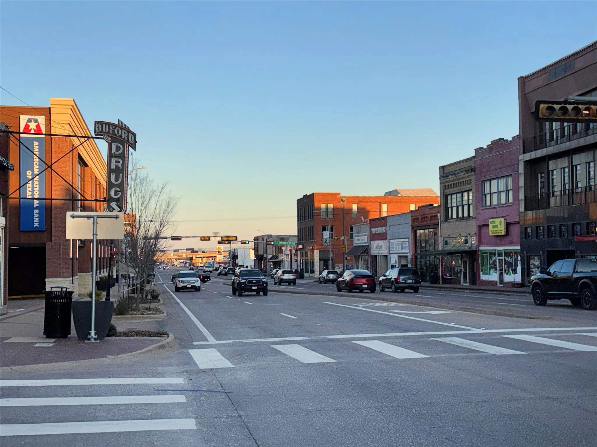 Retail For Rent in Kaufman County , 201 W Moore Avenue, Terrell, Texas 75160, 0, 0, Garage spaces, 0 Sqft, built in 1925, Preowned, mls#21191024, Real Estate Agent in Terrell, Homes For Rent in Kaufman county, Homes For Rent in Terrell, Realtor in Terrell Texas, Real Estate Brokerage Independent Realty Texas, Luminita Cordes Realtor