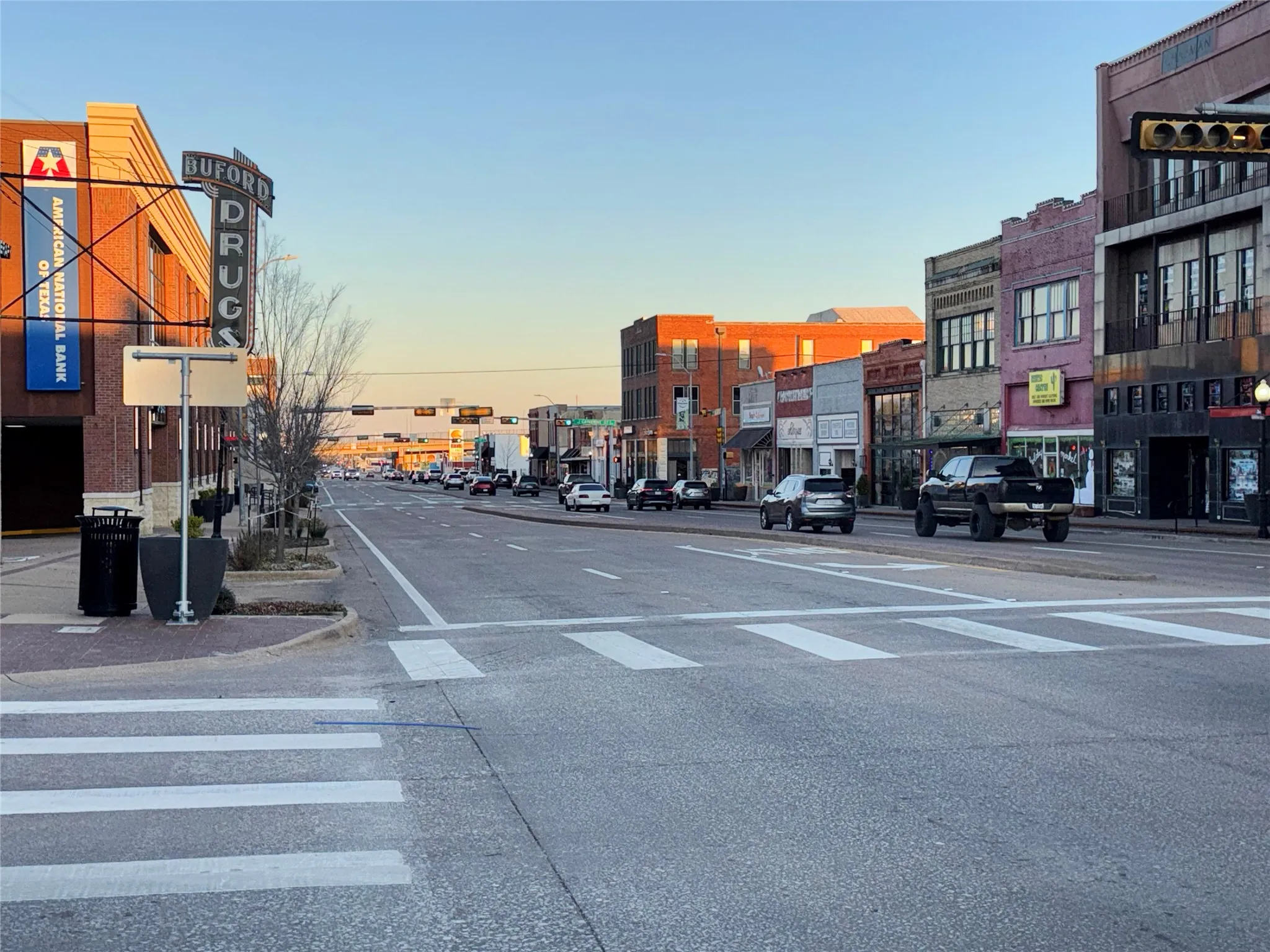 Retail For Rent in Kaufman County , 201 W Moore Avenue, Terrell, Texas 75160, 0, 0, Garage spaces, 0 Sqft, built in 1925, Preowned, mls#21191024, Real Estate Agent in Terrell, Homes For Rent in Kaufman county, Homes For Rent in Terrell, Realtor in Terrell Texas, Real Estate Brokerage Independent Realty Texas, Luminita Cordes Realtor