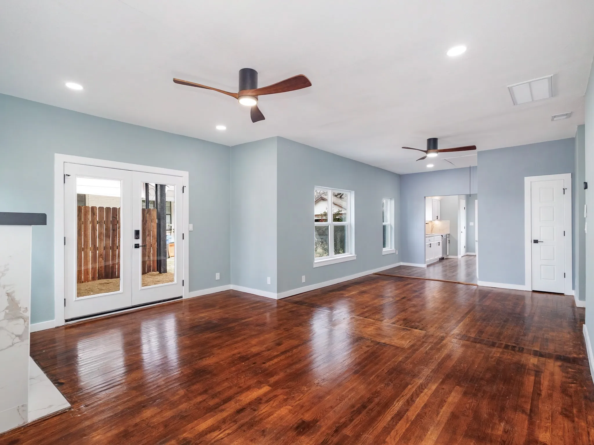 Single Family Residence For Sale in Brown County , 1610 1st Street, Brownwood, Texas 76801, 2 Bedrooms, 1 Bathroom, Garage spaces, 1,484 Sqft, built in 0, Preowned, Price $174,900, mls#21189641, Real Estate Agent in Brownwood, Homes For Sale in Brown county, Homes For Sale in Brownwood, Realtor in Brownwood Texas, Real Estate Brokerage Independent Realty Texas, Luminita Cordes Realtor