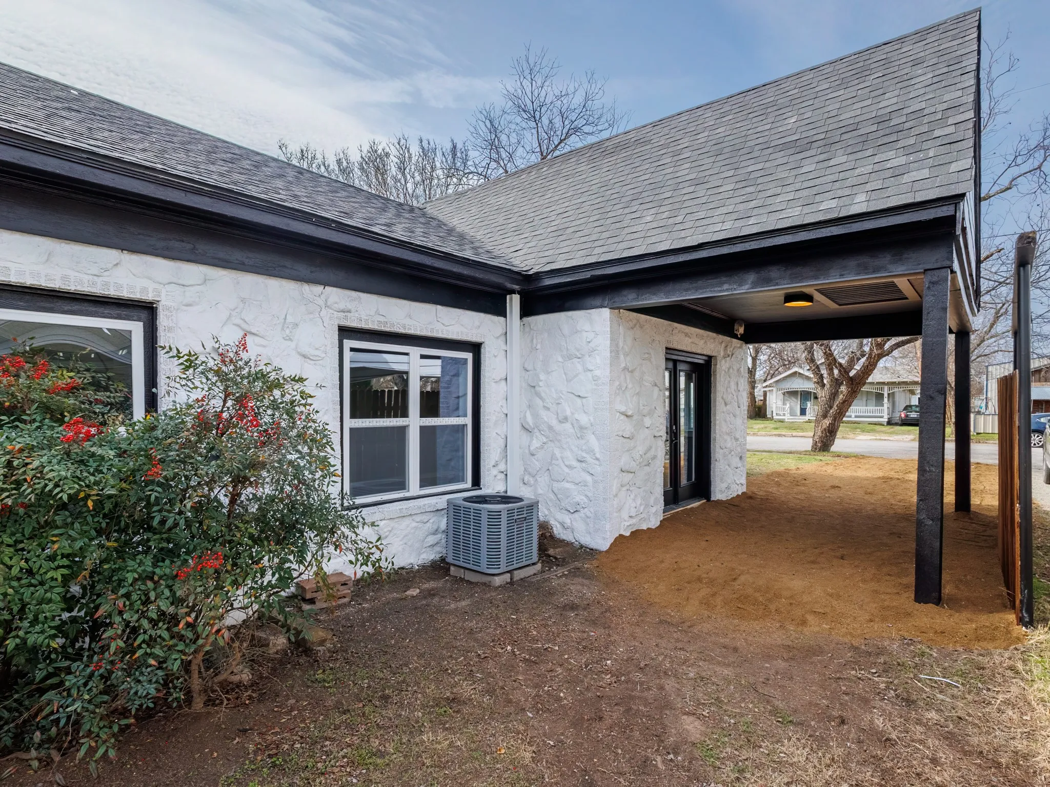 Single Family Residence For Sale in Brown County , 1610 1st Street, Brownwood, Texas 76801, 2 Bedrooms, 1 Bathroom, Garage spaces, 1,484 Sqft, built in 0, Preowned, Price $174,900, mls#21189641, Real Estate Agent in Brownwood, Homes For Sale in Brown county, Homes For Sale in Brownwood, Realtor in Brownwood Texas, Real Estate Brokerage Independent Realty Texas, Luminita Cordes Realtor