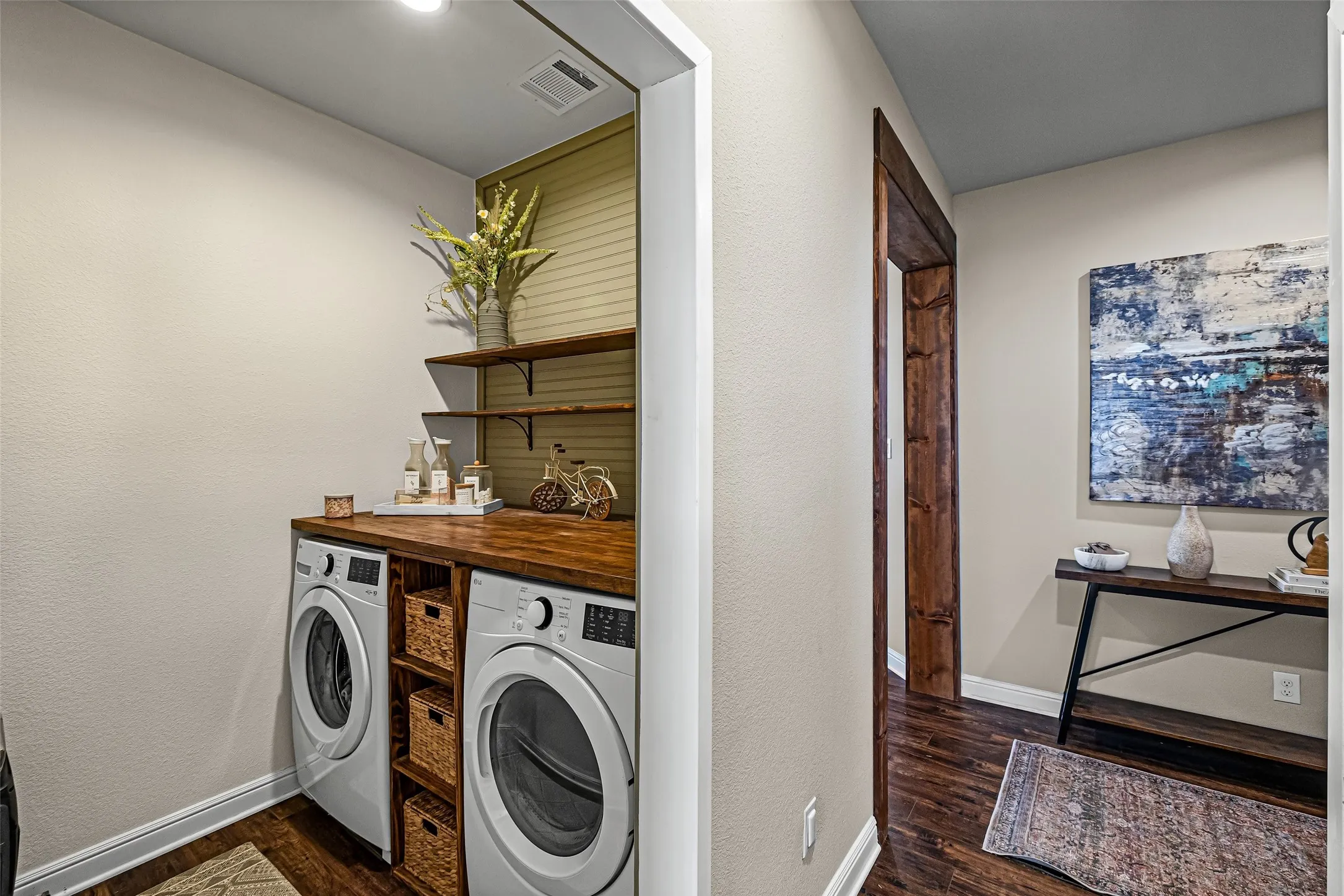 Single Family Residence For Sale in Parker County , 2373 Briscoe Ranch Drive, Weatherford, Texas 76087, 4 Bedroom, 2 Bathroom, 2 Garage spaces, 1,659 Sqft, built in 2022, mls#21191761, Real Estate Agent in Weatherford, Homes For Sale in Parker county, Homes For Sale in Weatherford, Realtor in Weatherford Texas, Real Estate Brokerage Independent Realty Texas, Luminita Cordes Realtor
