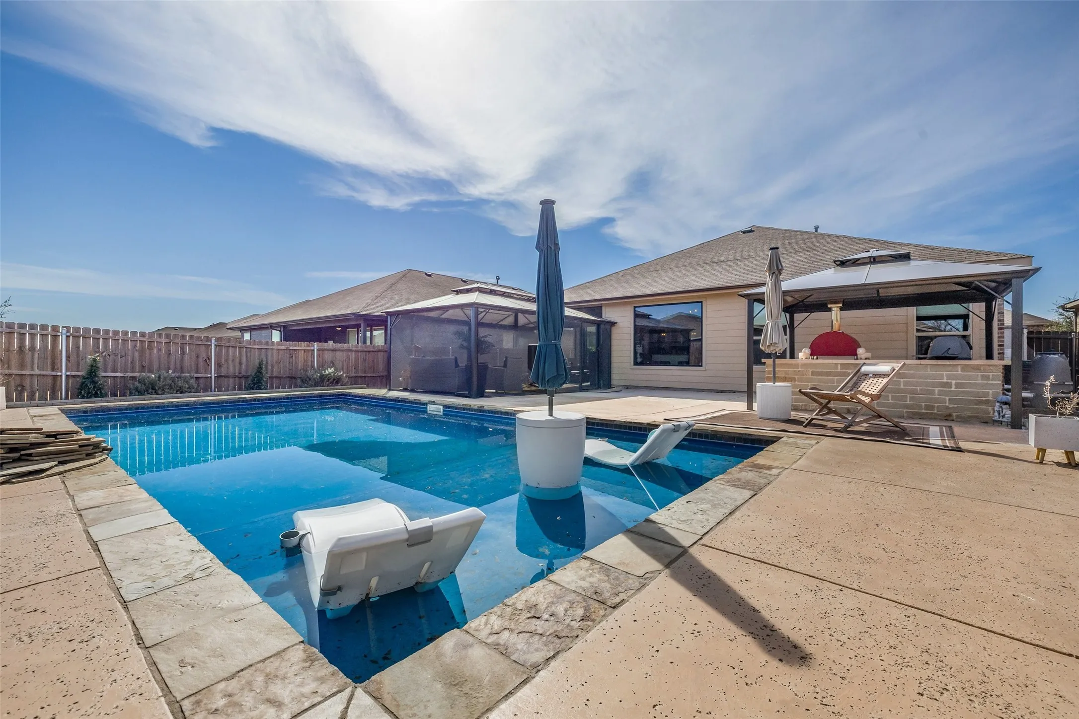 Single Family Residence For Sale in Parker County , 2373 Briscoe Ranch Drive, Weatherford, Texas 76087, 4 Bedroom, 2 Bathroom, 2 Garage spaces, 1,659 Sqft, built in 2022, mls#21191761, Real Estate Agent in Weatherford, Homes For Sale in Parker county, Homes For Sale in Weatherford, Realtor in Weatherford Texas, Real Estate Brokerage Independent Realty Texas, Luminita Cordes Realtor