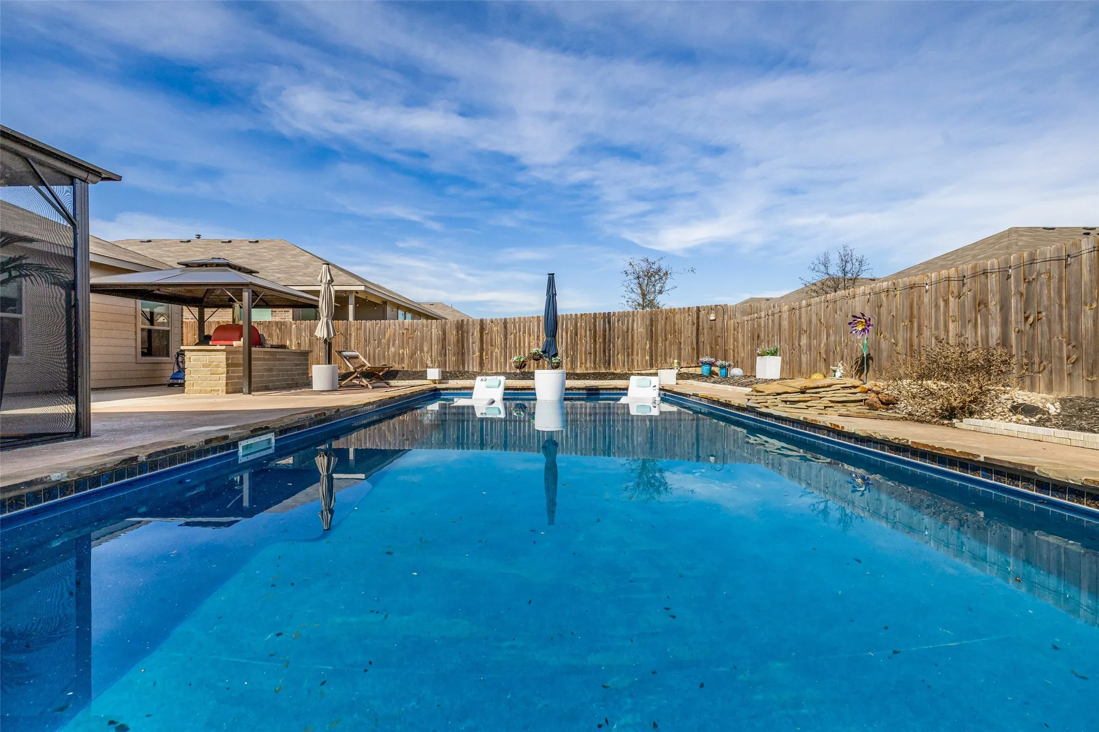 Single Family Residence For Sale in Parker County , 2373 Briscoe Ranch Drive, Weatherford, Texas 76087, 4 Bedroom, 2 Bathroom, 2 Garage spaces, 1,659 Sqft, built in 2022, mls#21191761, Real Estate Agent in Weatherford, Homes For Sale in Parker county, Homes For Sale in Weatherford, Realtor in Weatherford Texas, Real Estate Brokerage Independent Realty Texas, Luminita Cordes Realtor