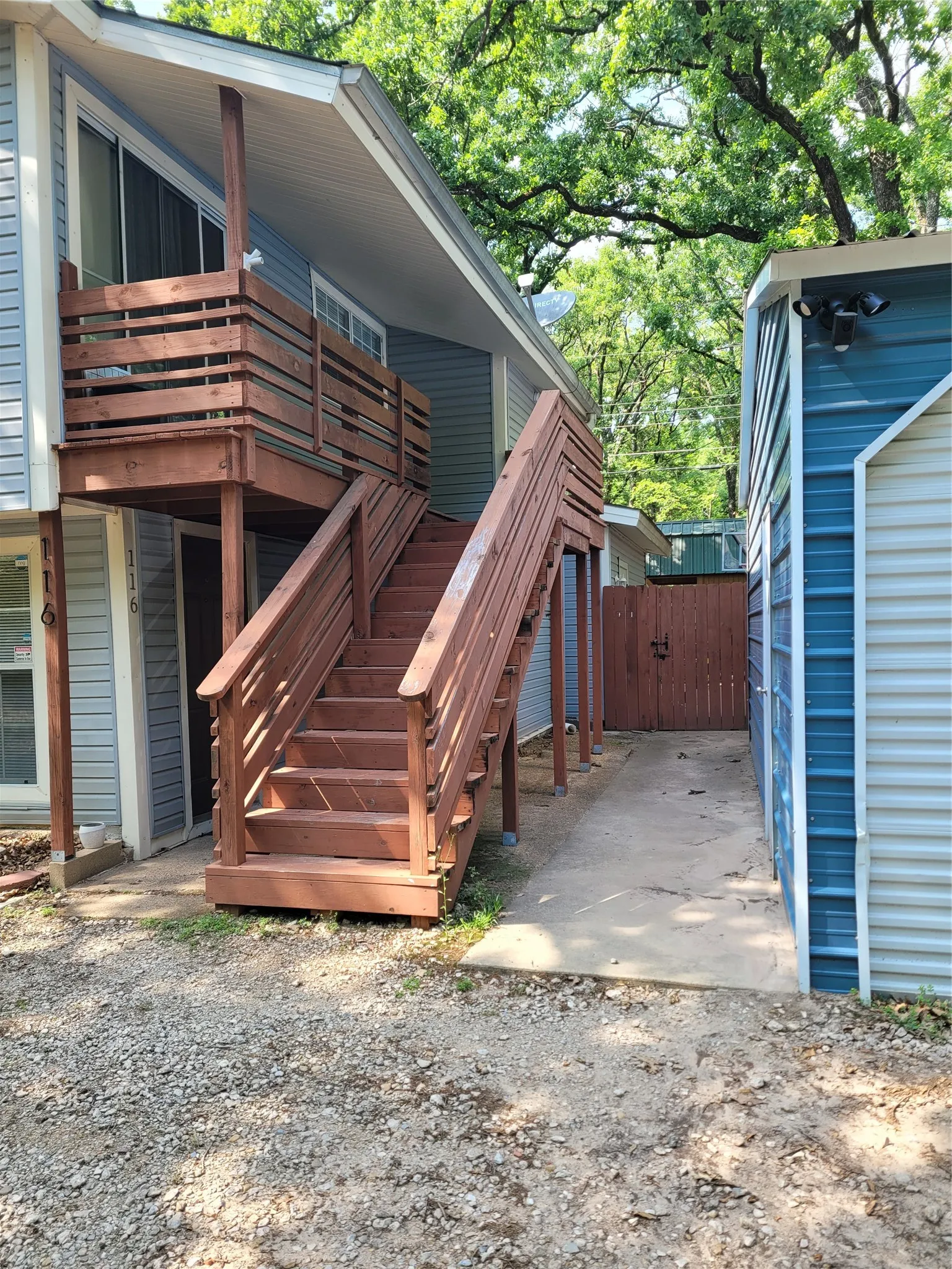 Single Family Residence For Sale in Henderson County , 116 Oak Haven Drive, Gun Barrel City, Texas 75156, 3 Bedroom, 2 Bathroom, 3 Garage spaces, 1,584 Sqft, built in 1980, Preowned, mls#21192087, Real Estate Agent in Gun Barrel City, Homes For Sale in Henderson county, Homes For Sale in Gun Barrel City, Realtor in Gun Barrel City Texas, Real Estate Brokerage Independent Realty Texas, Luminita Cordes Realtor