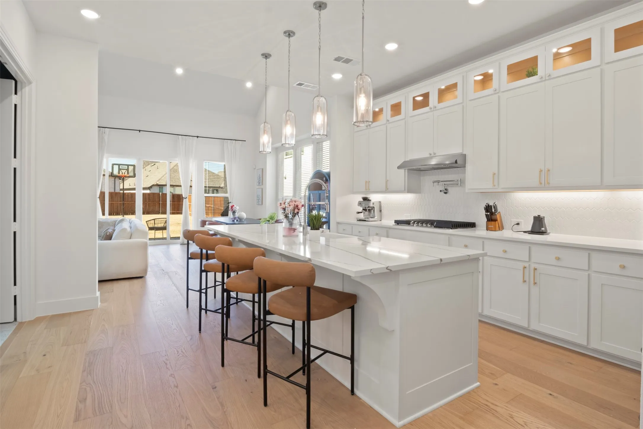 Single Family Residence For Sale in Denton County , 1909 Prickly Poppy Court, Aubrey, Texas 76227, 5 Bedroom, 5 Bathroom, 2 Garage spaces, 3,236 Sqft, built in 2024, Preowned, mls#21191071, Real Estate Agent in Aubrey, Homes For Sale in Denton county, Homes For Sale in Aubrey, Realtor in Aubrey Texas, Real Estate Brokerage Independent Realty Texas, Luminita Cordes Realtor