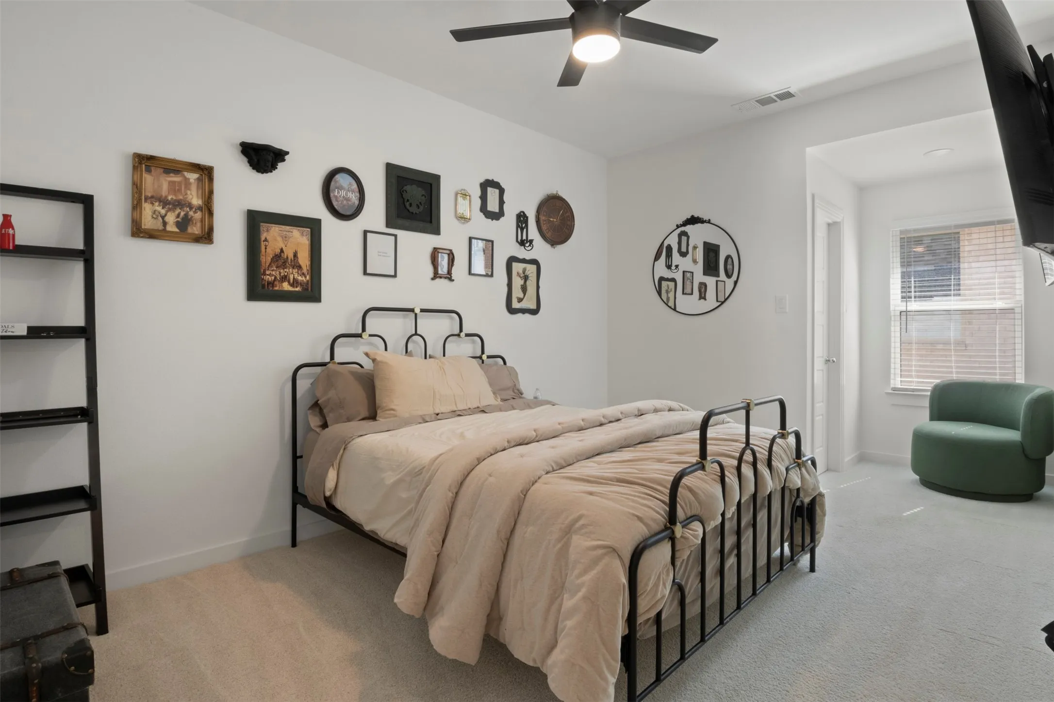 Single Family Residence For Sale in Denton County , 1909 Prickly Poppy Court, Aubrey, Texas 76227, 5 Bedroom, 5 Bathroom, 2 Garage spaces, 3,236 Sqft, built in 2024, Preowned, mls#21191071, Real Estate Agent in Aubrey, Homes For Sale in Denton county, Homes For Sale in Aubrey, Realtor in Aubrey Texas, Real Estate Brokerage Independent Realty Texas, Luminita Cordes Realtor