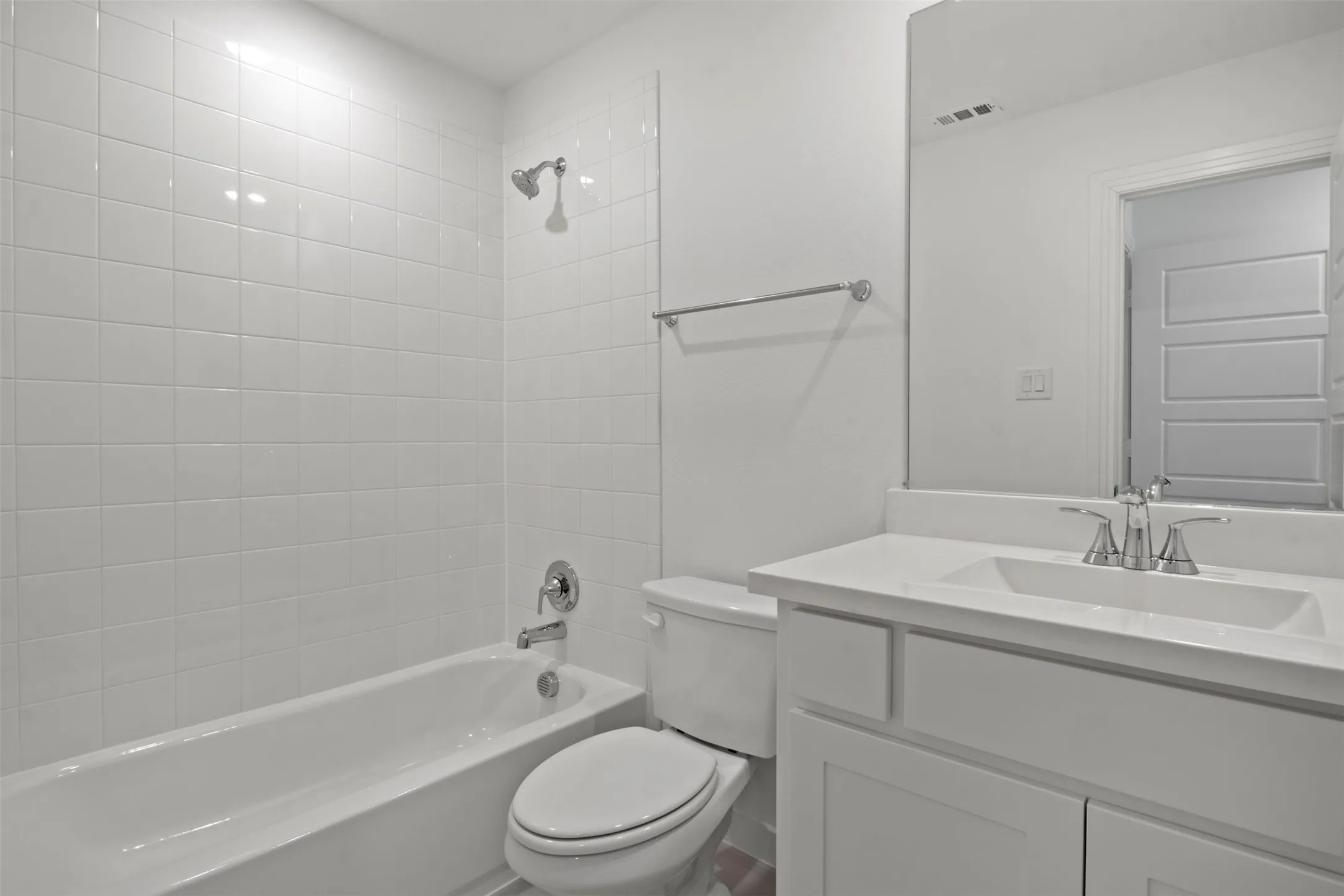 Single Family Residence For Sale in Denton County , 1909 Prickly Poppy Court, Aubrey, Texas 76227, 5 Bedroom, 5 Bathroom, 2 Garage spaces, 3,236 Sqft, built in 2024, Preowned, mls#21191071, Real Estate Agent in Aubrey, Homes For Sale in Denton county, Homes For Sale in Aubrey, Realtor in Aubrey Texas, Real Estate Brokerage Independent Realty Texas, Luminita Cordes Realtor