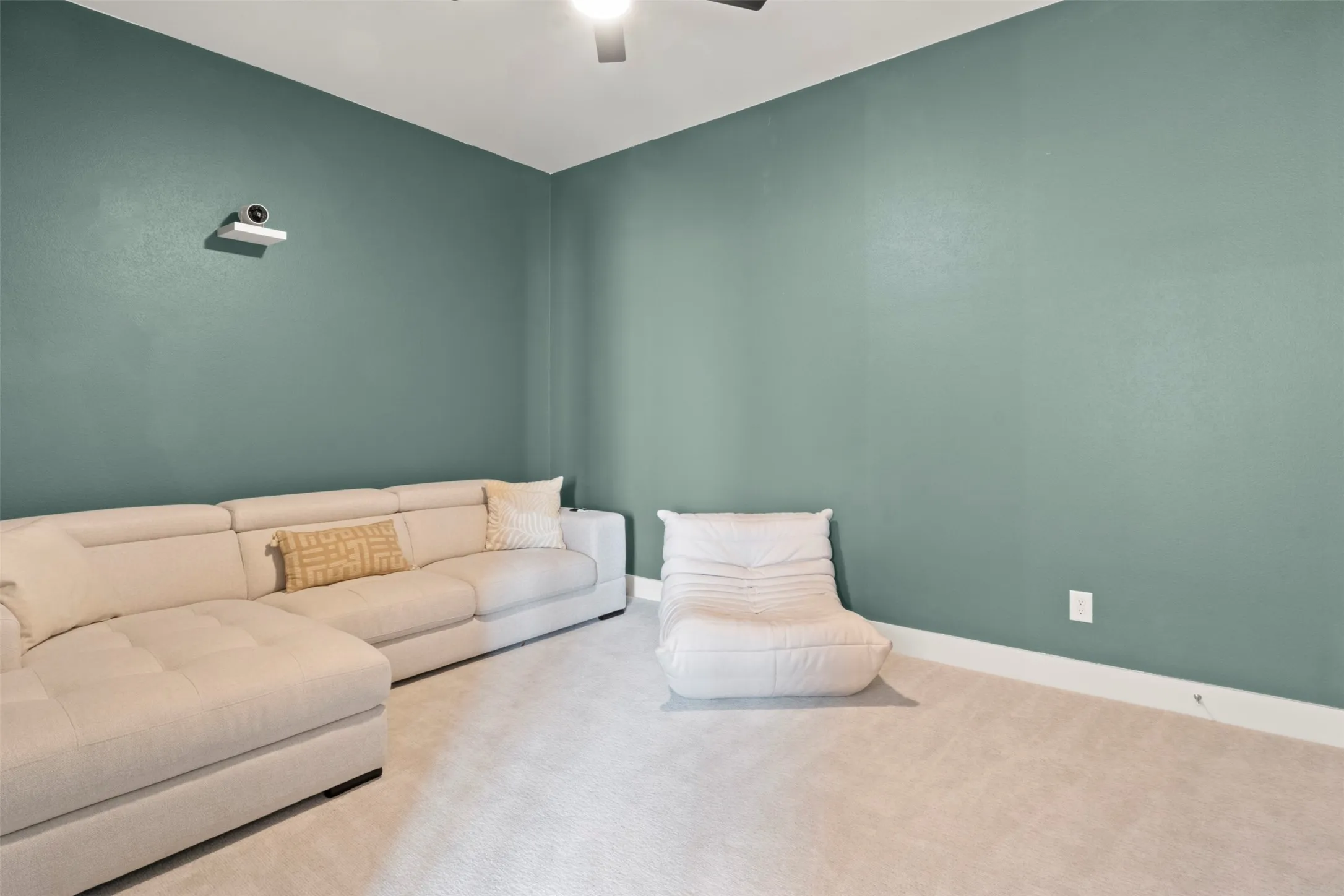 Single Family Residence For Sale in Denton County , 1909 Prickly Poppy Court, Aubrey, Texas 76227, 5 Bedroom, 5 Bathroom, 2 Garage spaces, 3,236 Sqft, built in 2024, Preowned, mls#21191071, Real Estate Agent in Aubrey, Homes For Sale in Denton county, Homes For Sale in Aubrey, Realtor in Aubrey Texas, Real Estate Brokerage Independent Realty Texas, Luminita Cordes Realtor