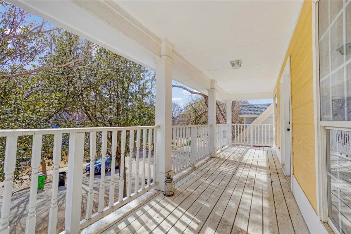 Private primary balcony