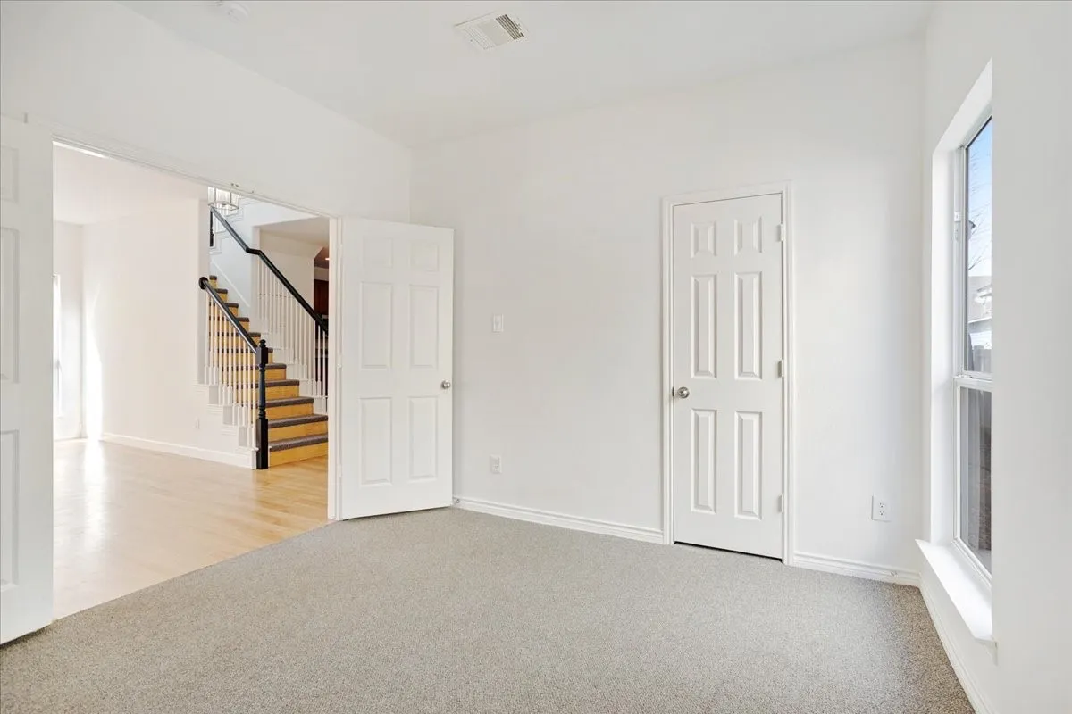 Office/Bedroom 5