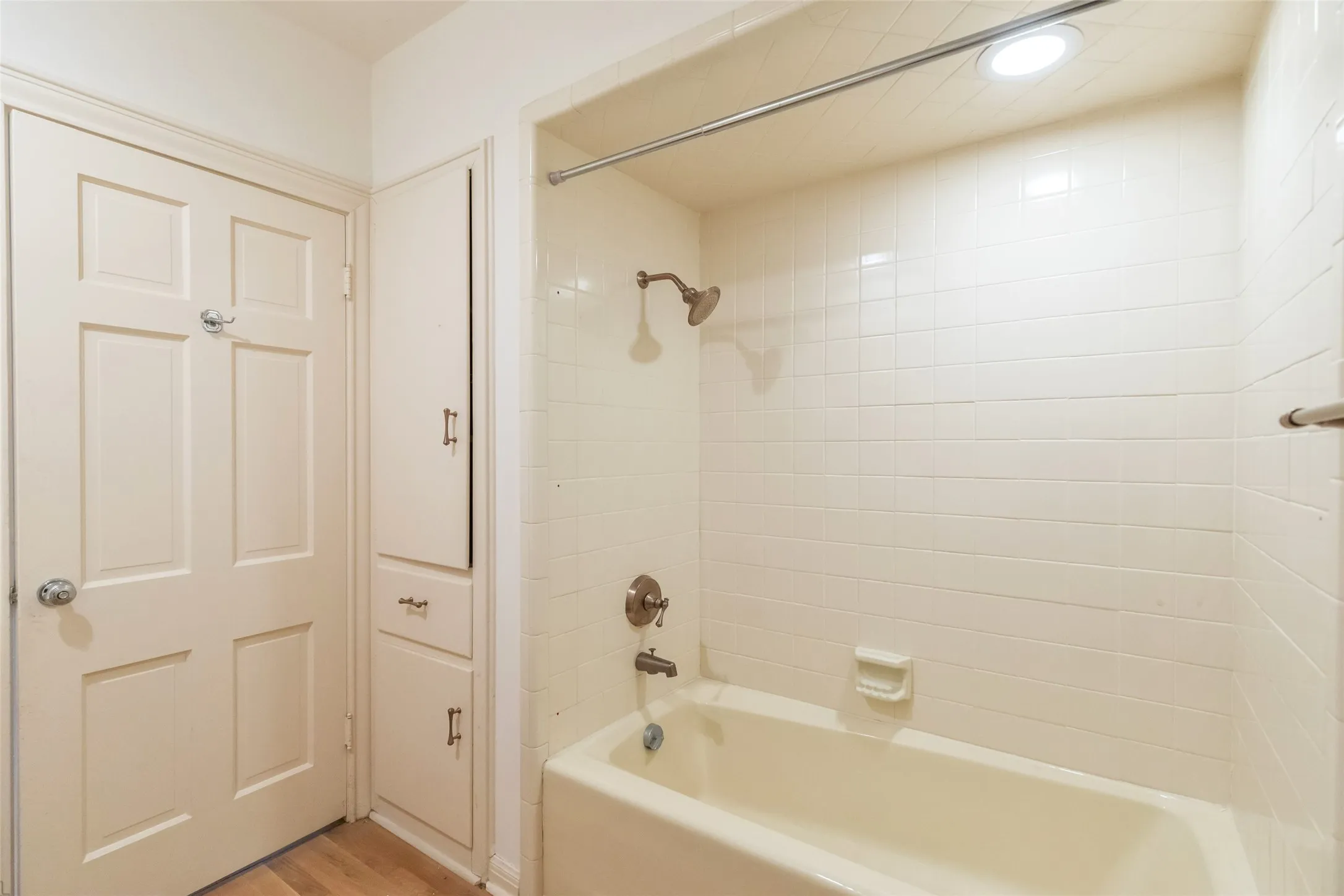 Upstairs Bathroom 1
